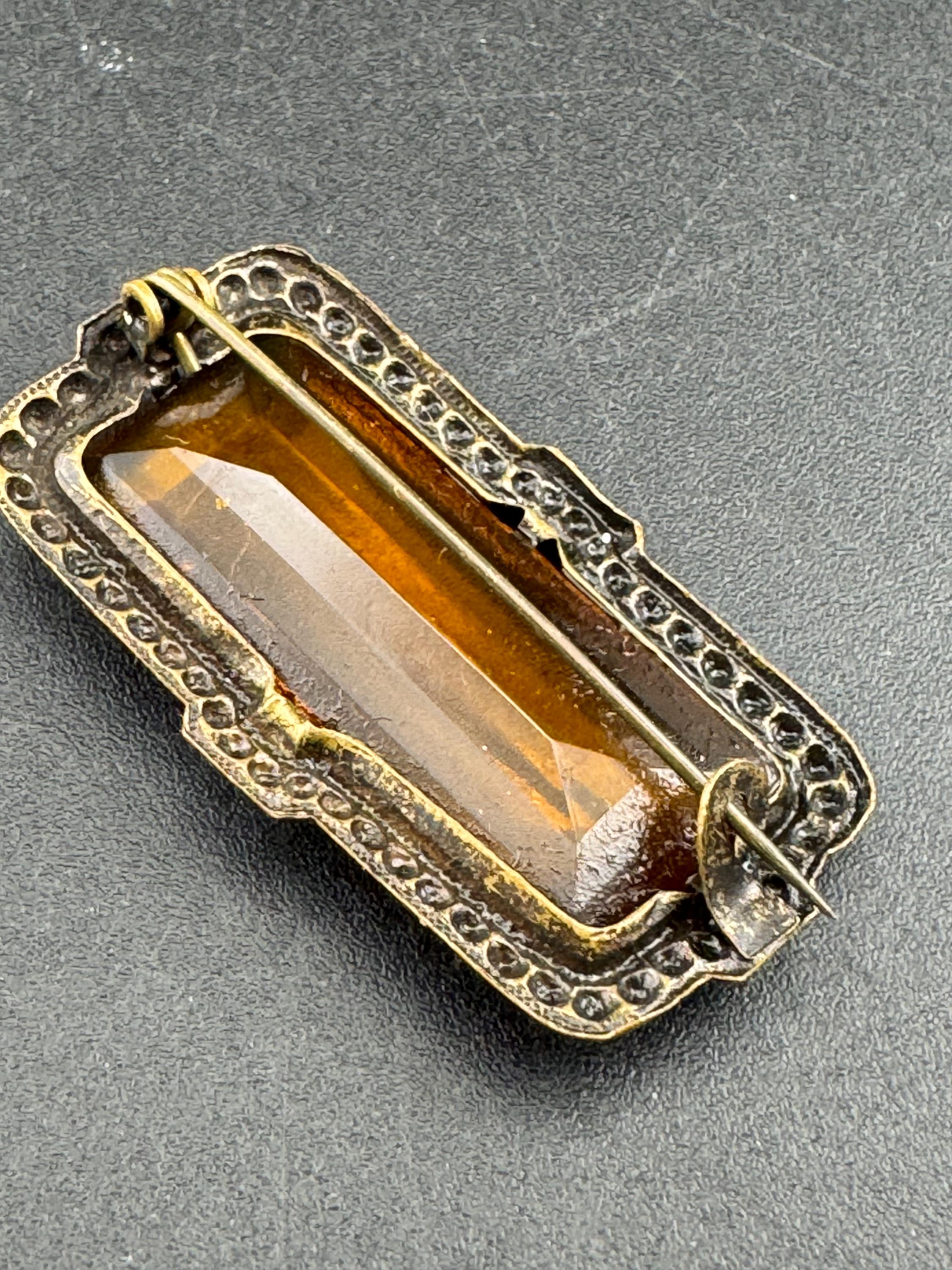 Edwardian Orange citrine glass cabochon brooch old c clasp gold metal