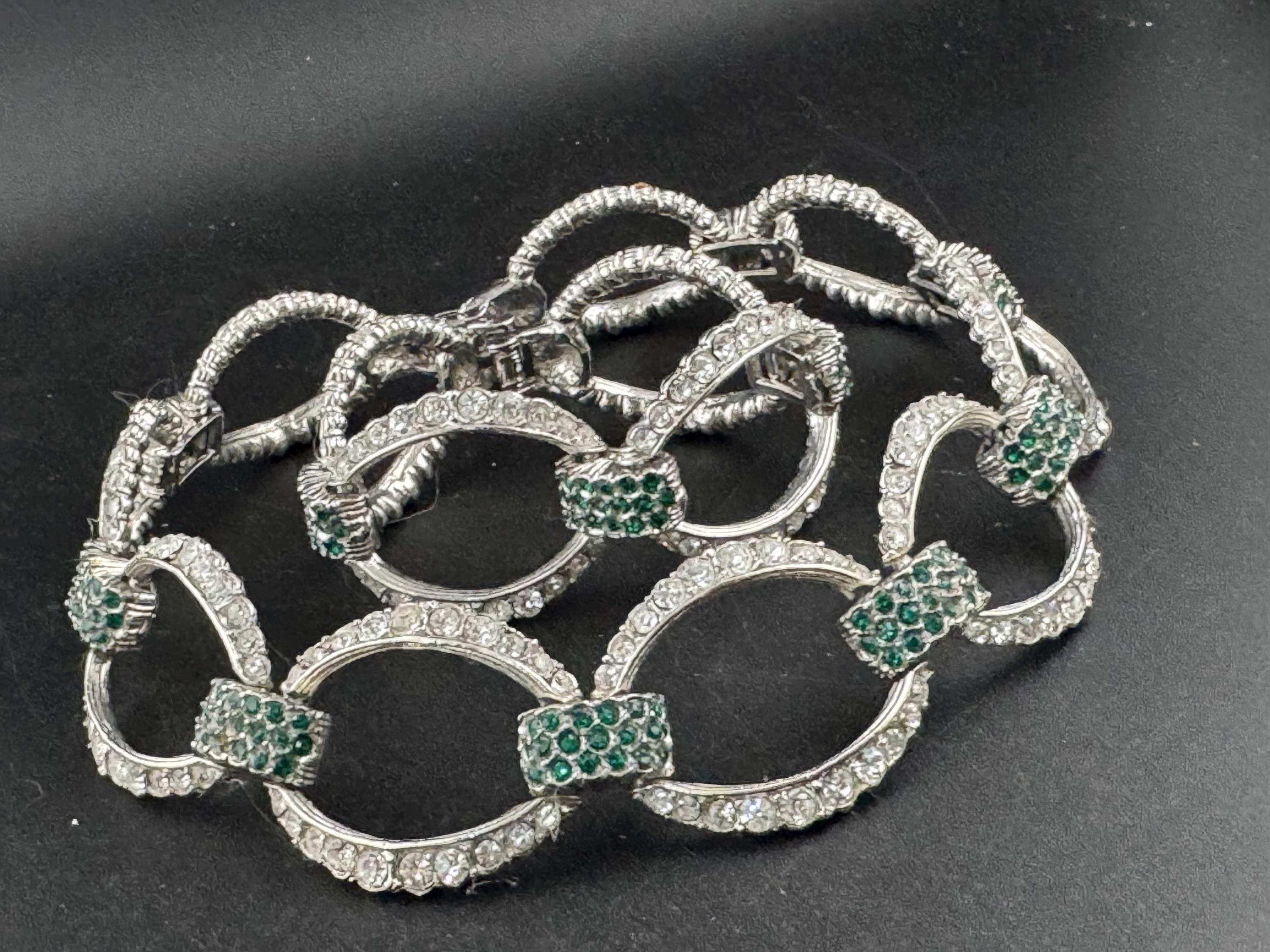 Emerald Diamanté crystal cocktail choker necklace and Bracelet set, 1980s vintage, silver tone