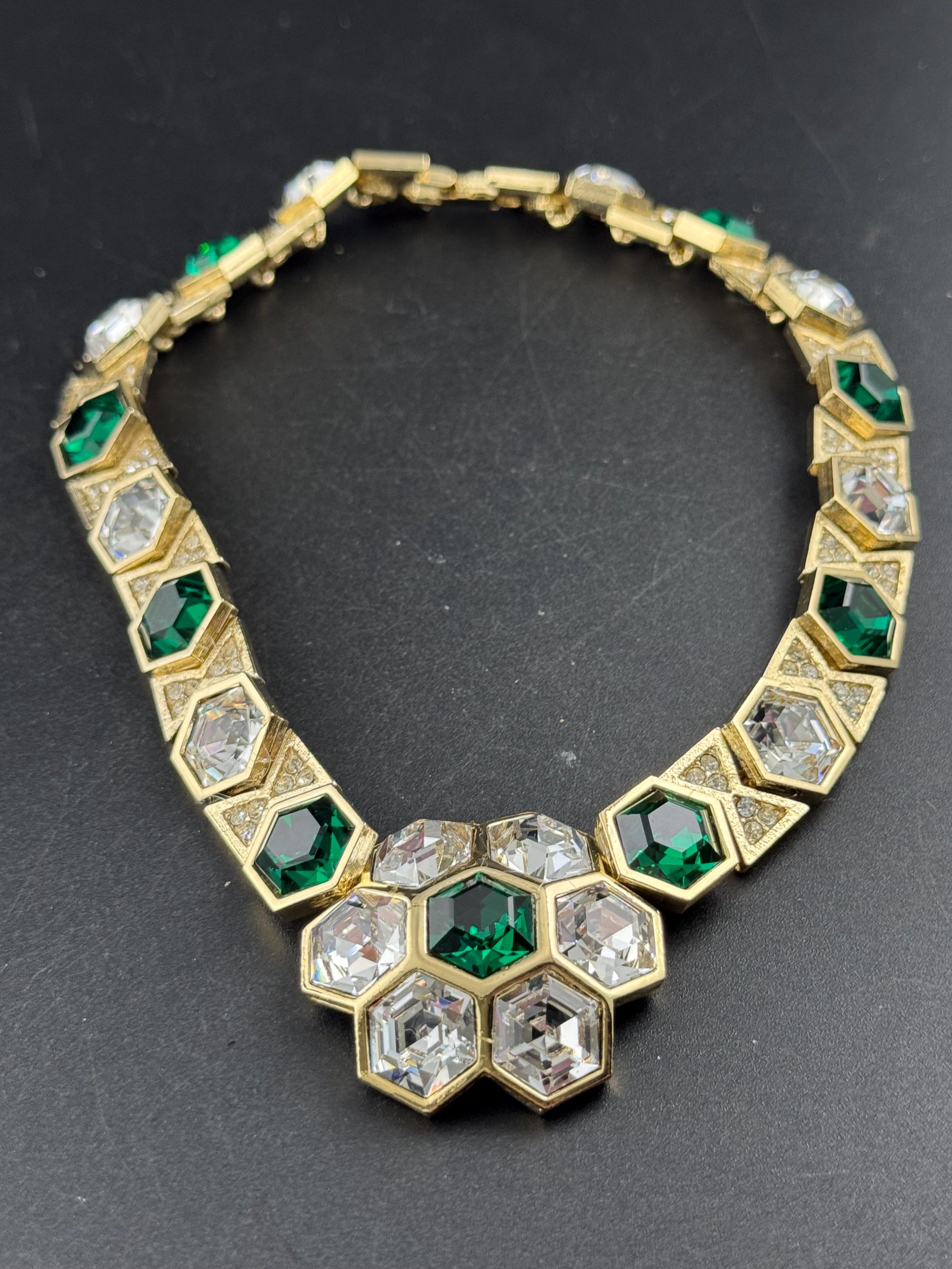 Vintage Swarovski Crystal Choker: emerald green Rhinestone Gold Tone Necklace
