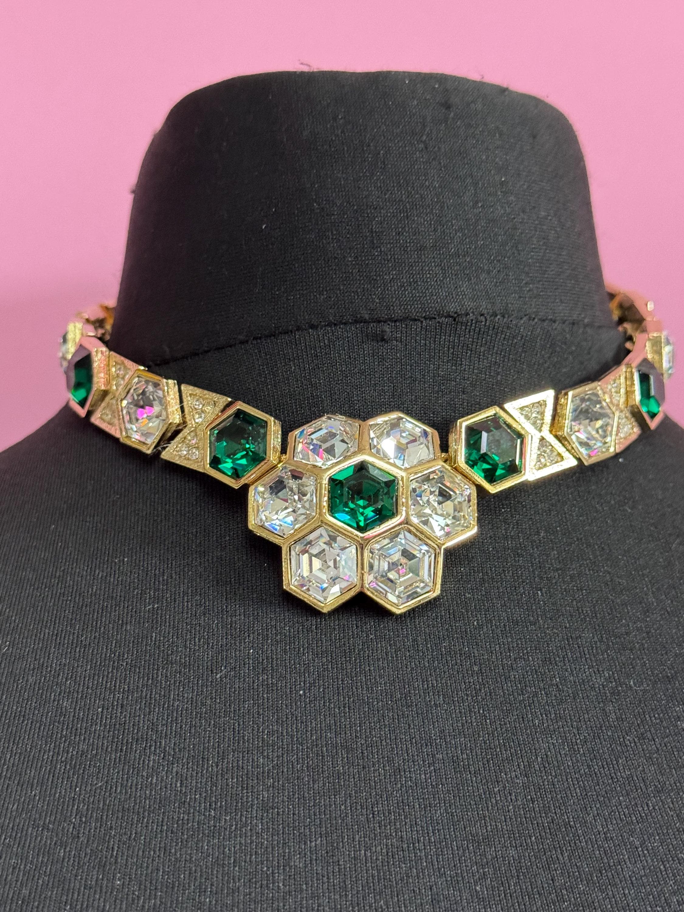 Vintage Swarovski Crystal Choker: emerald green Rhinestone Gold Tone Necklace