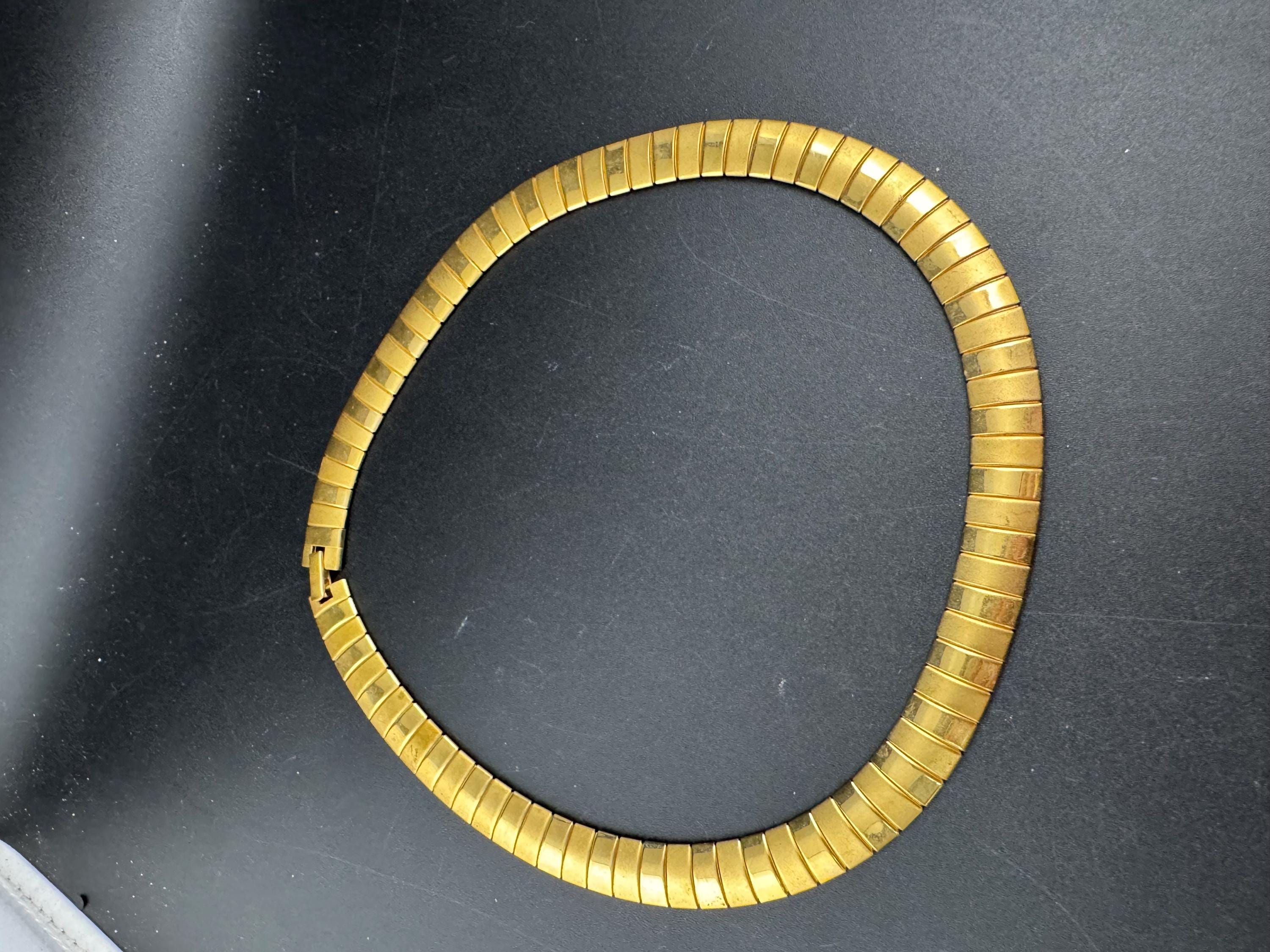 Two tone gold omega choker necklace , vintage 46cm