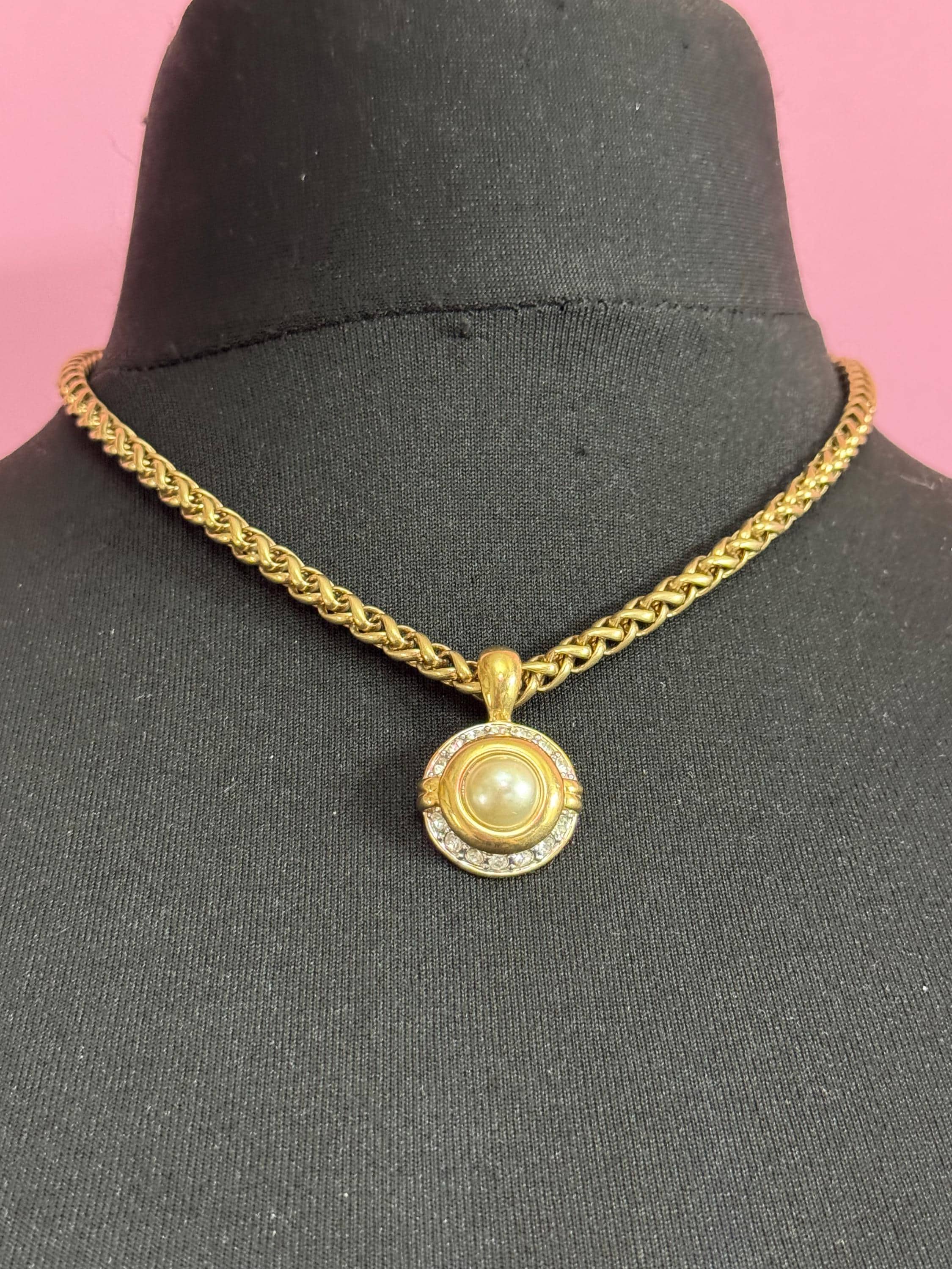 Vintage pearl crystal pendant on a wheat chain necklace, 5mm thick 46cm