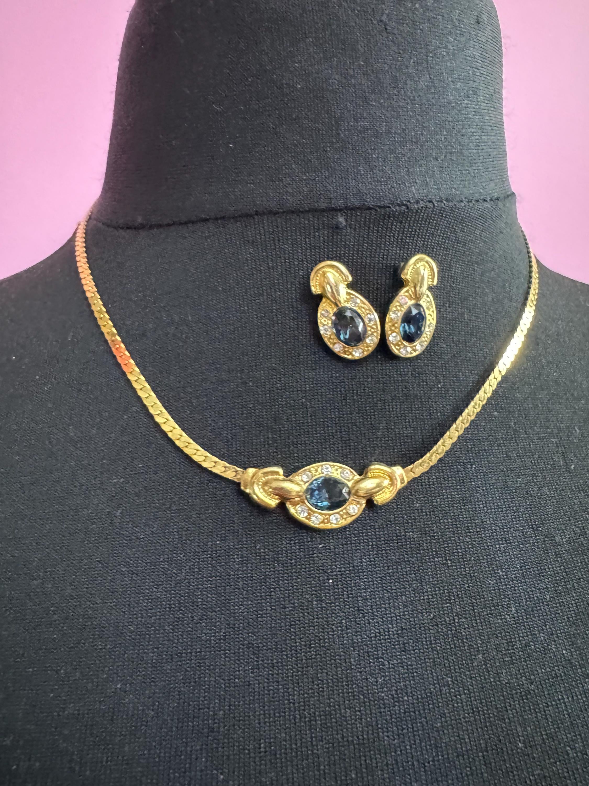Vintage gold sapphire crystal pendant chain necklace and matching pierced earrings