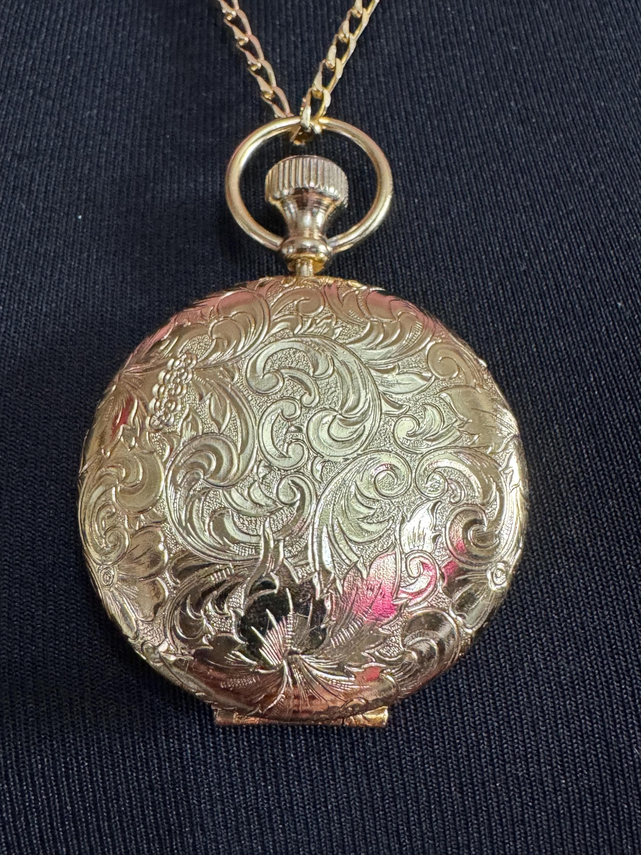 Vintage Estee Lauder face powder watch pendant necklace, gold tone