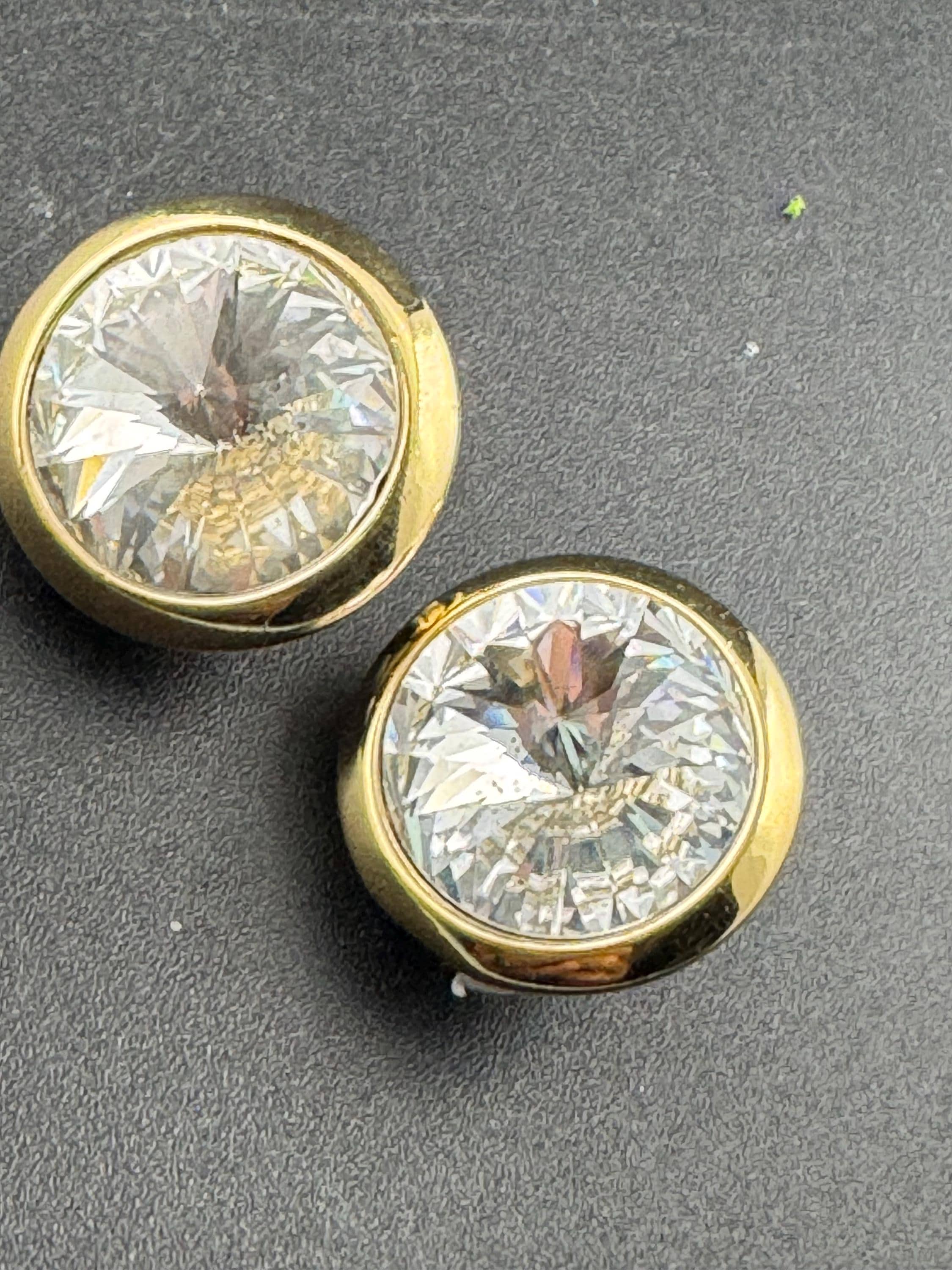 Vintage Swarovski round Stud clip on Earrings: Gold Tone Rivoli Crystal