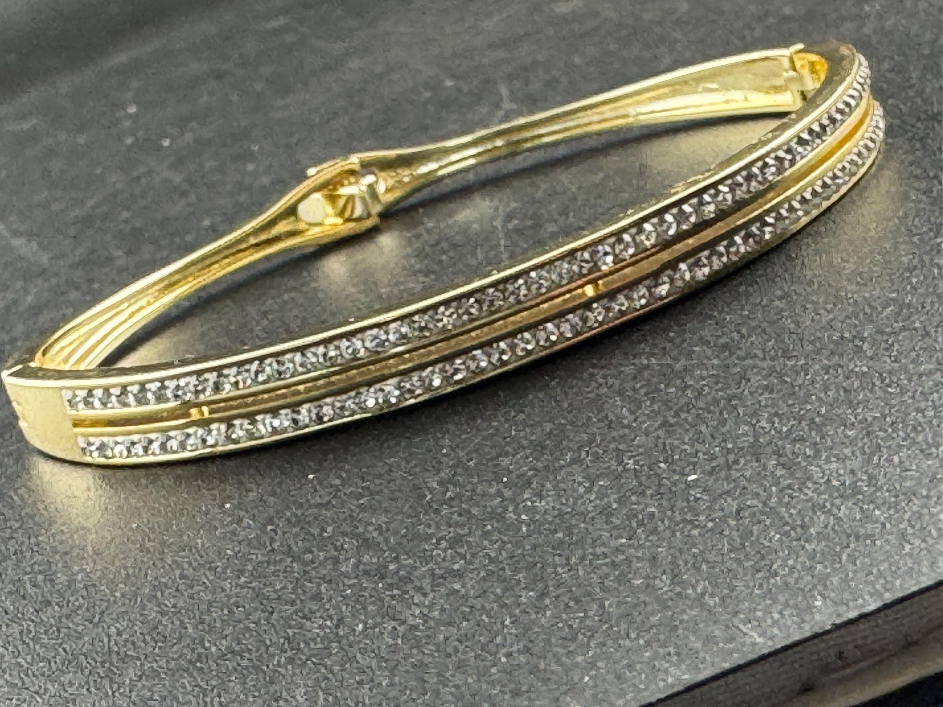 Retro clear diamanté hinged double channel set crystal bangle