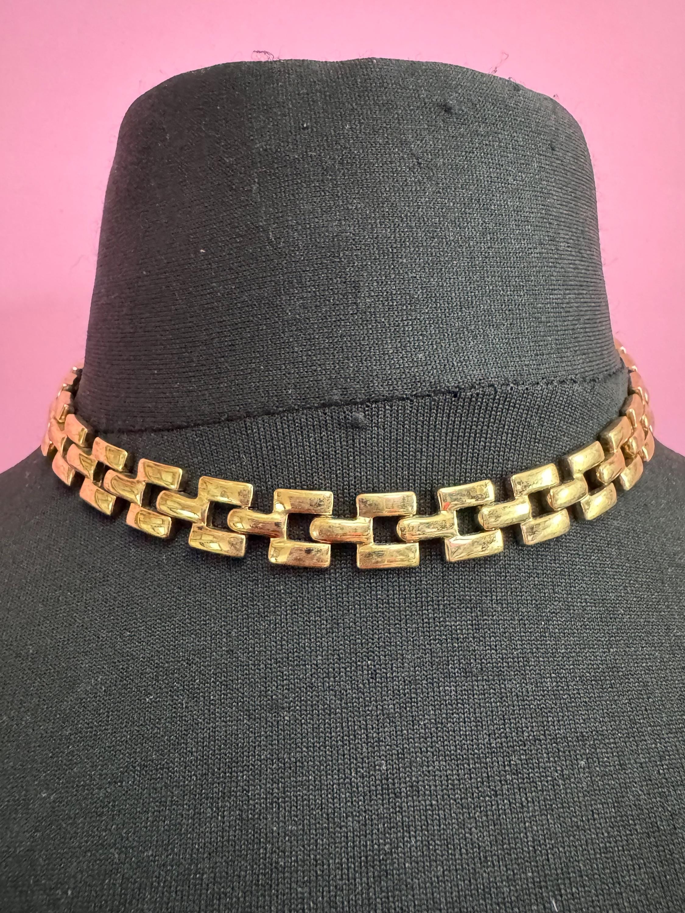 Vintage Gold Tone Panther Link Choker Necklace (41cm)