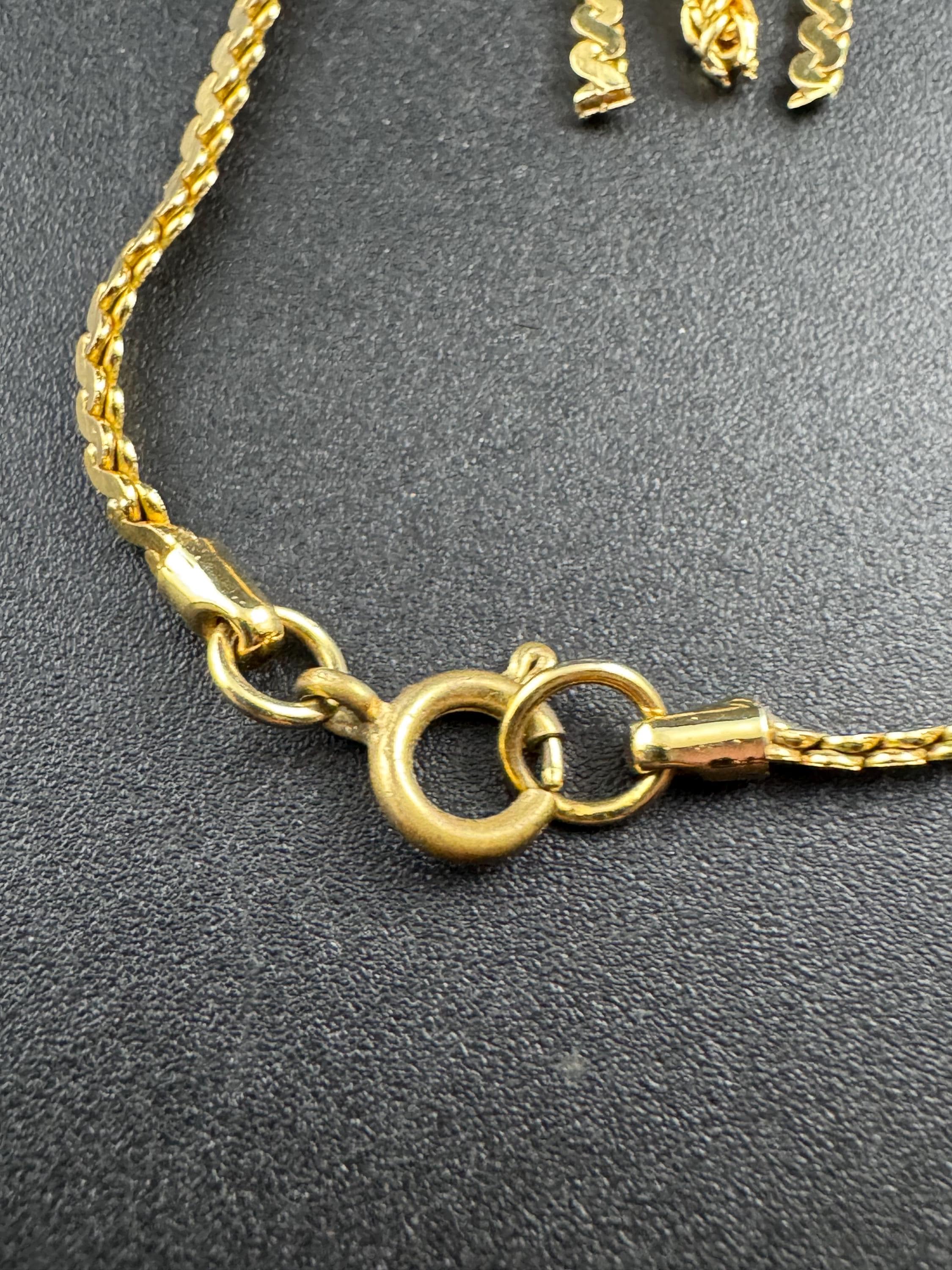 long gold tone serpentine mesh tassel pendant necklace 8cm drop