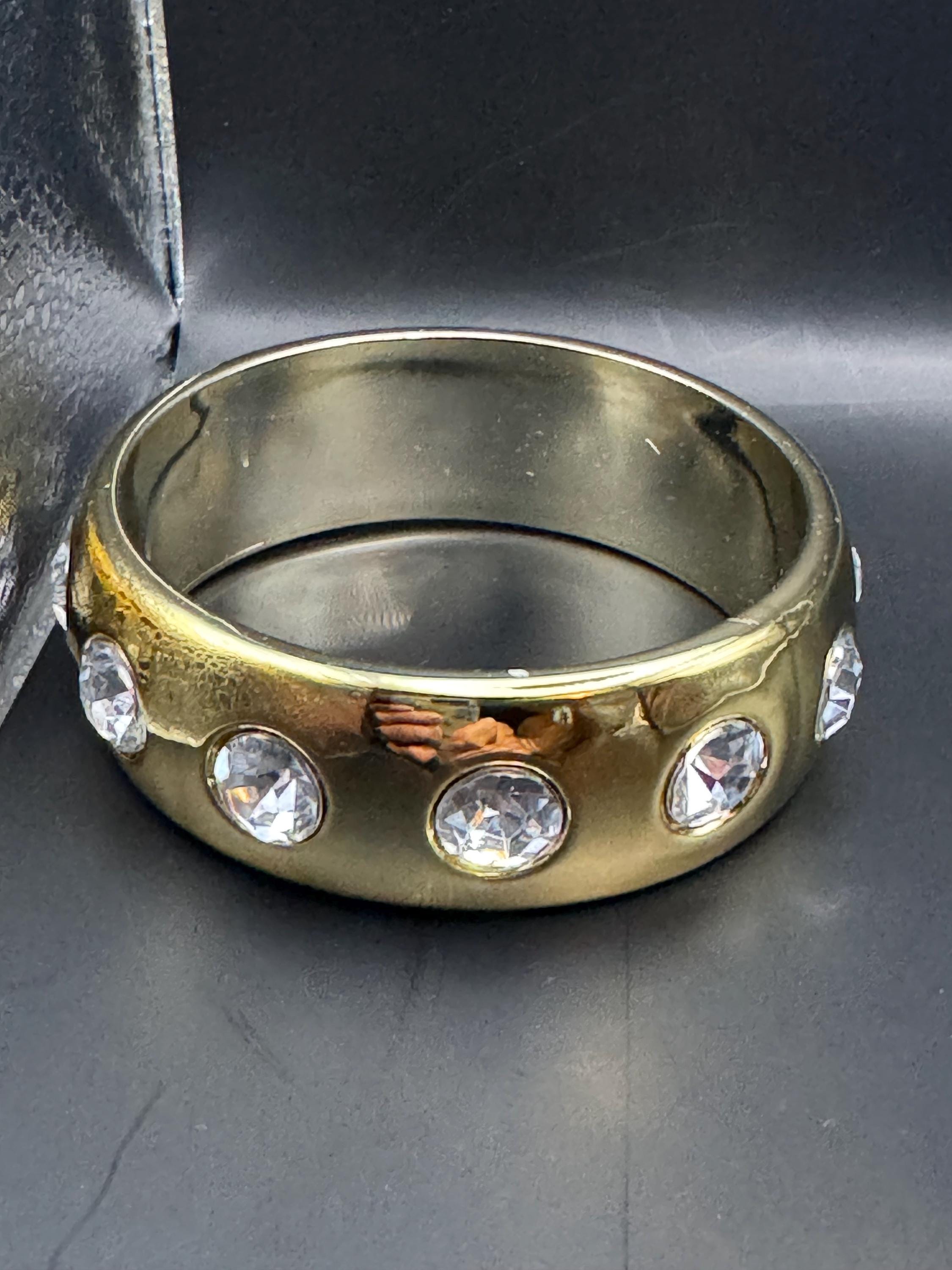 Retro gold acrylic crystal cabochon wide Bangle Bracelet.