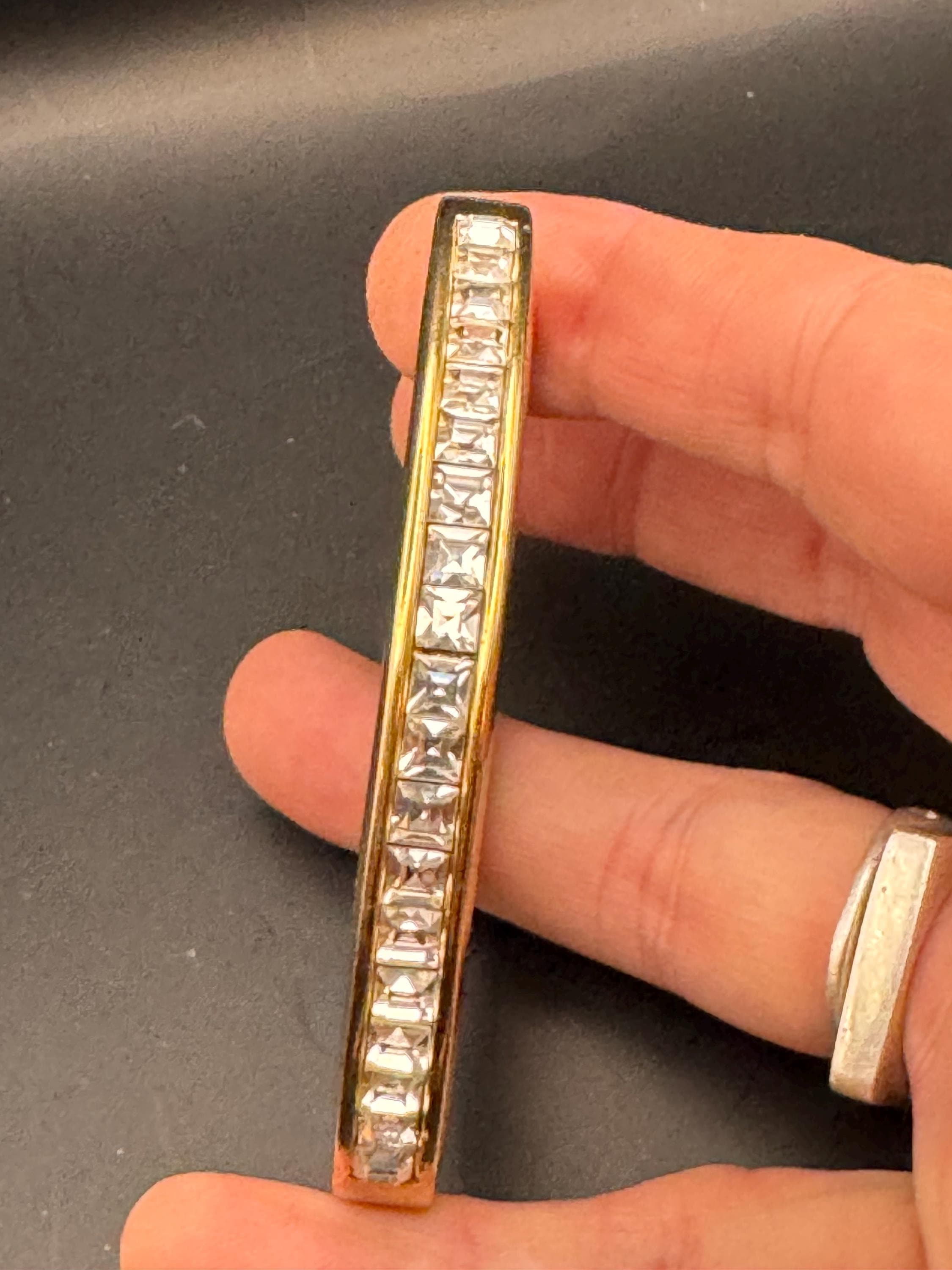 Retro clear diamanté hinged channel set crystal bangle