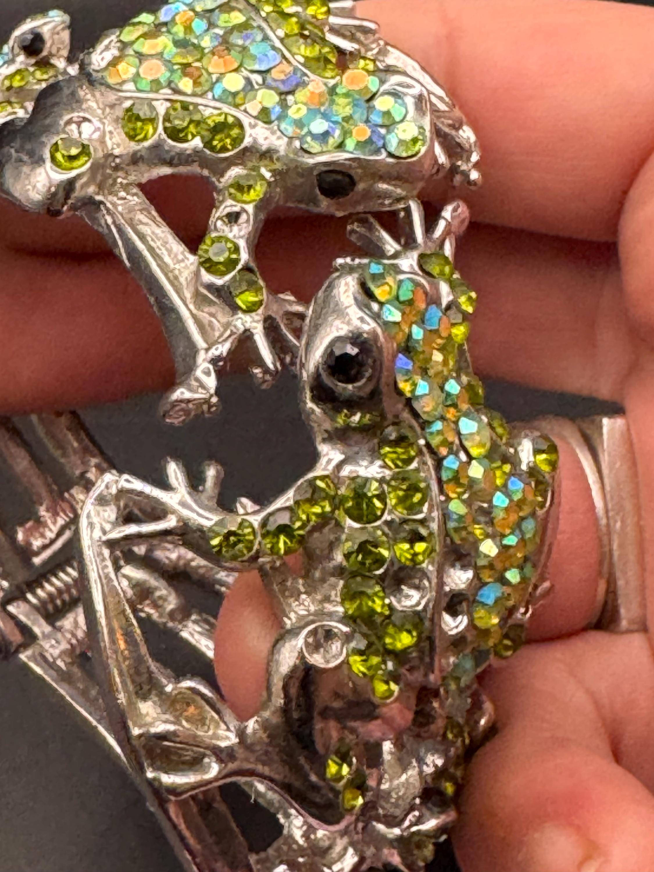 Novelty diamanté frog Clamper Bangle, green ab crystal silver tone rhinestone Bracelet.