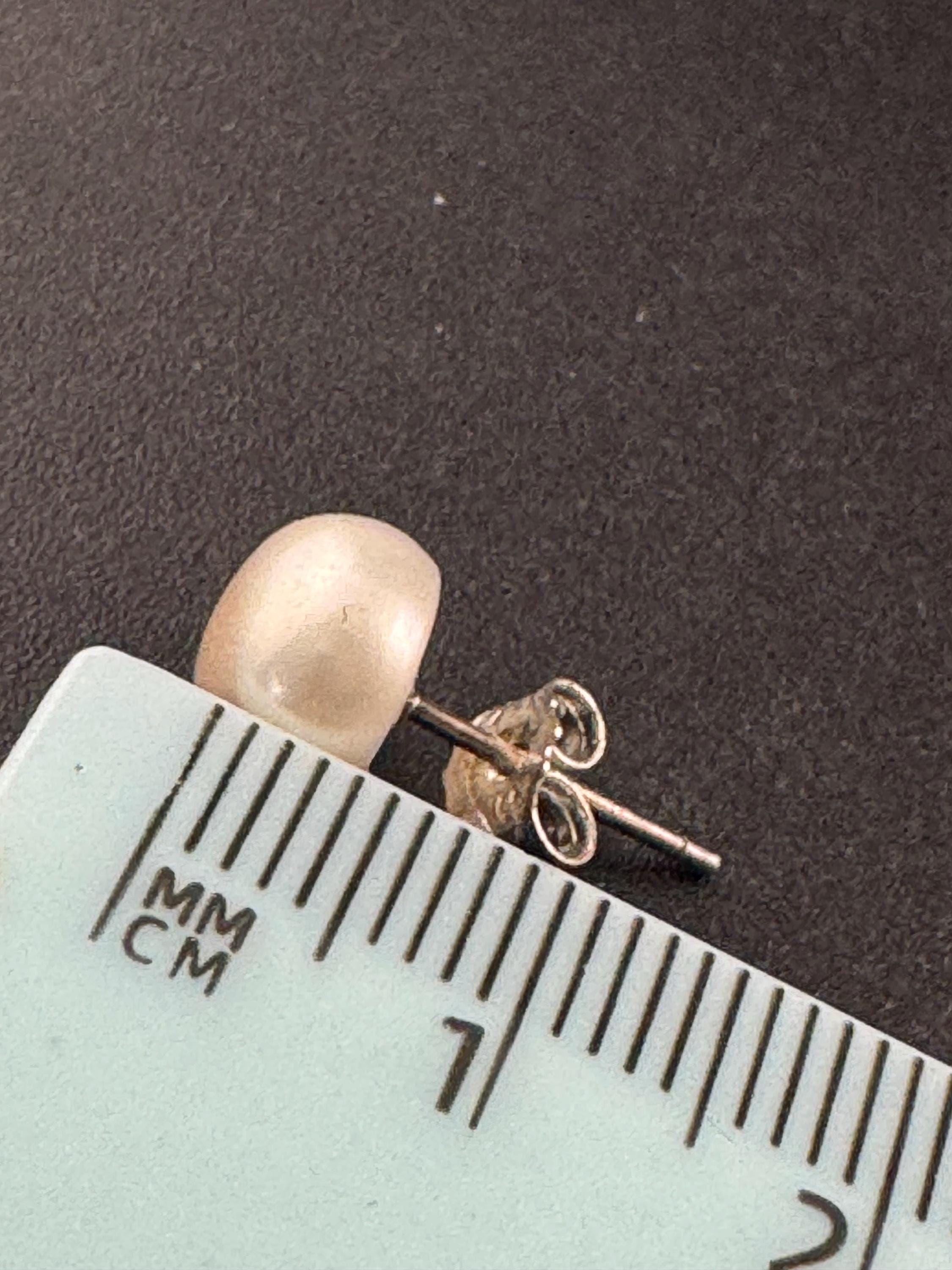 Sterling 925 Silver dangly natural freshwater pearl stud Earrings Pierced