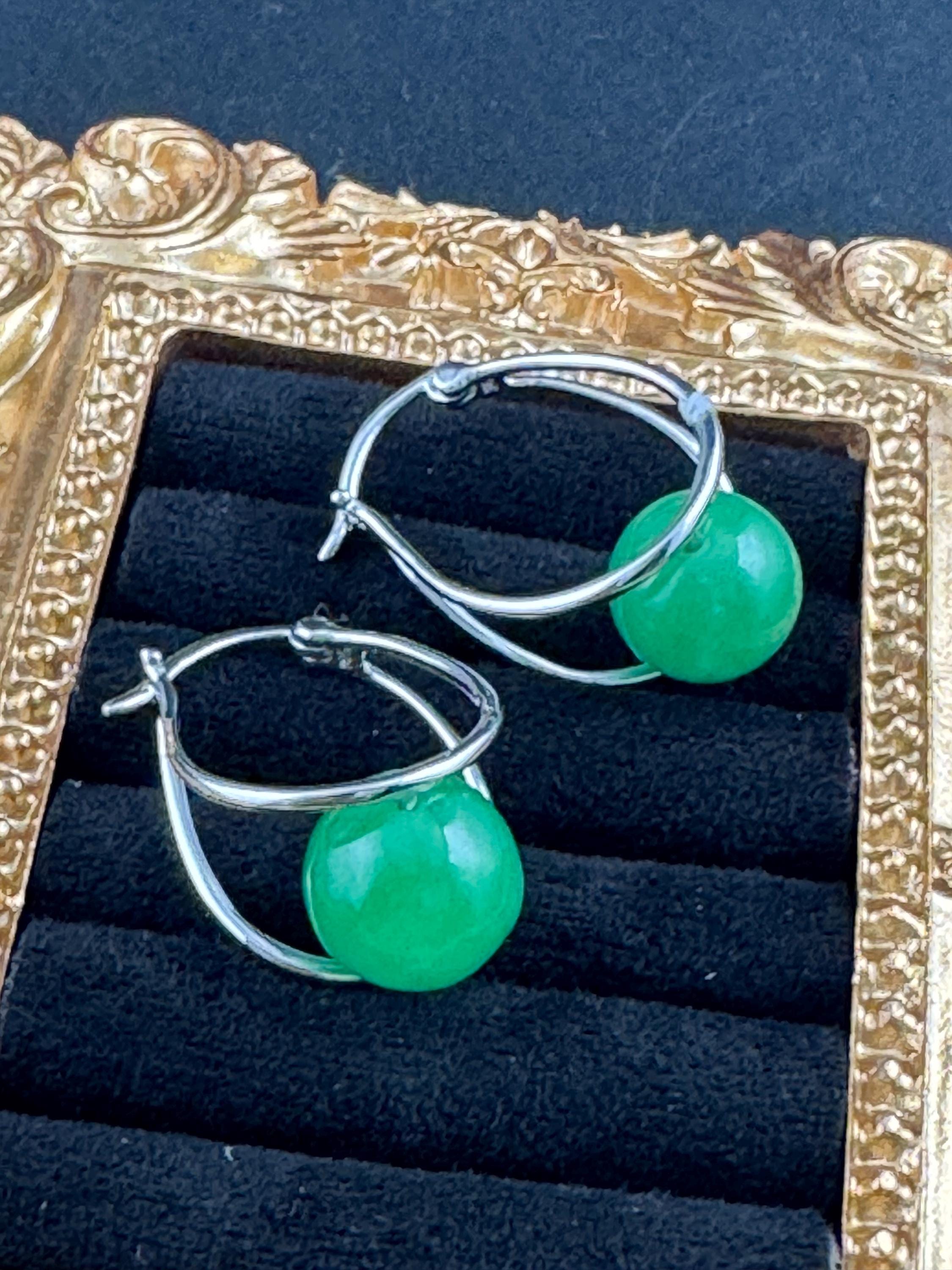 925 sterling silver jade gemstone green 2.5cm hoop earrings for pierced ears 6grams
