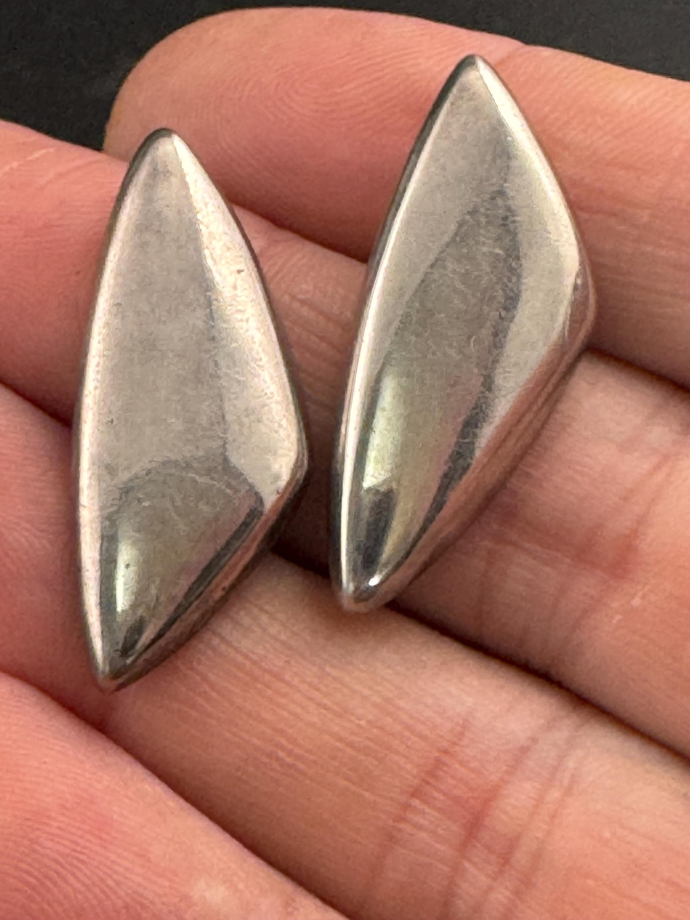 Vintage 925 modernist sterling silver triangular abstract pierced stud earrings 3cm