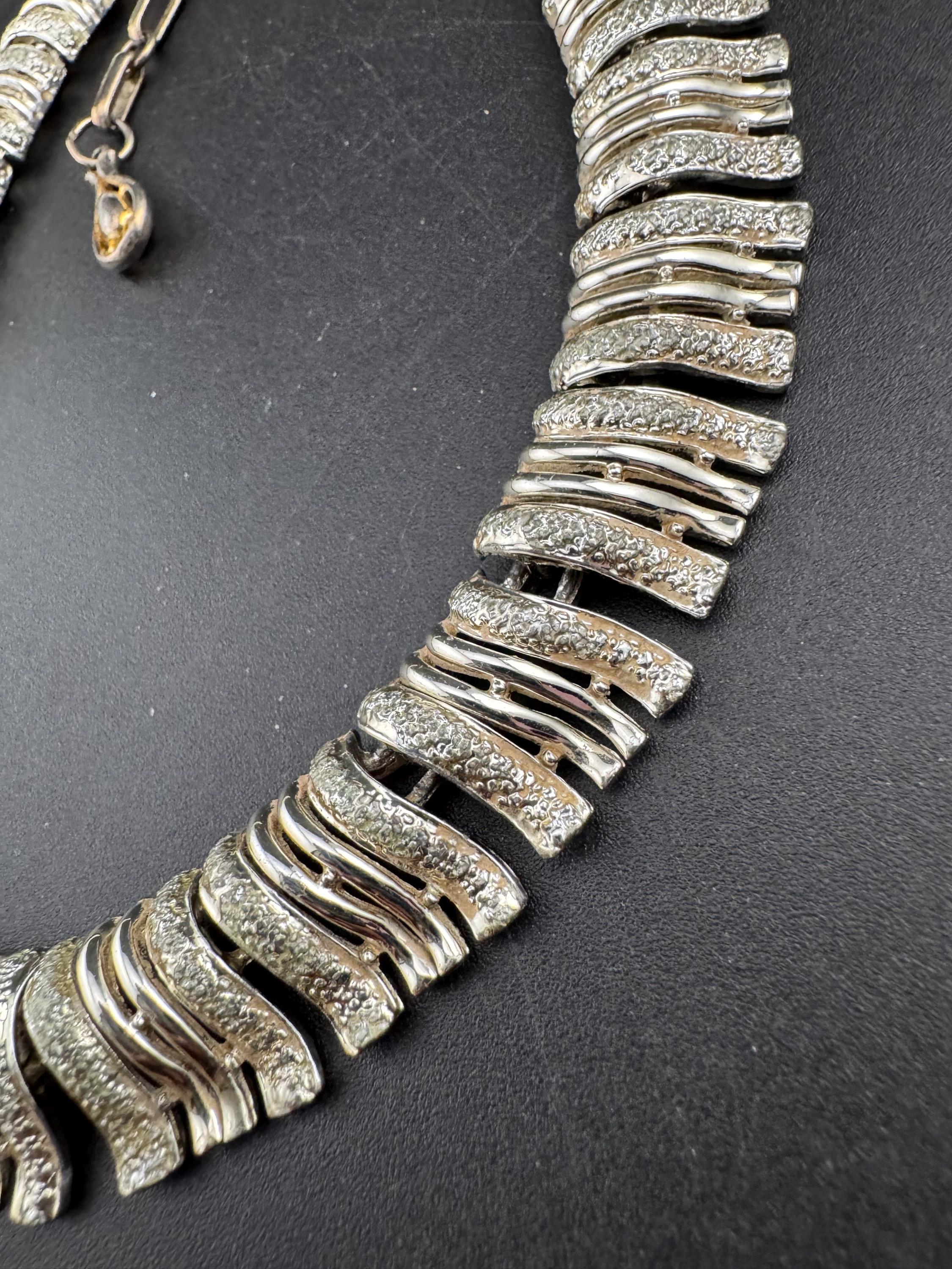 Vintage wide panel Link choker necklace, silver tone 1950s