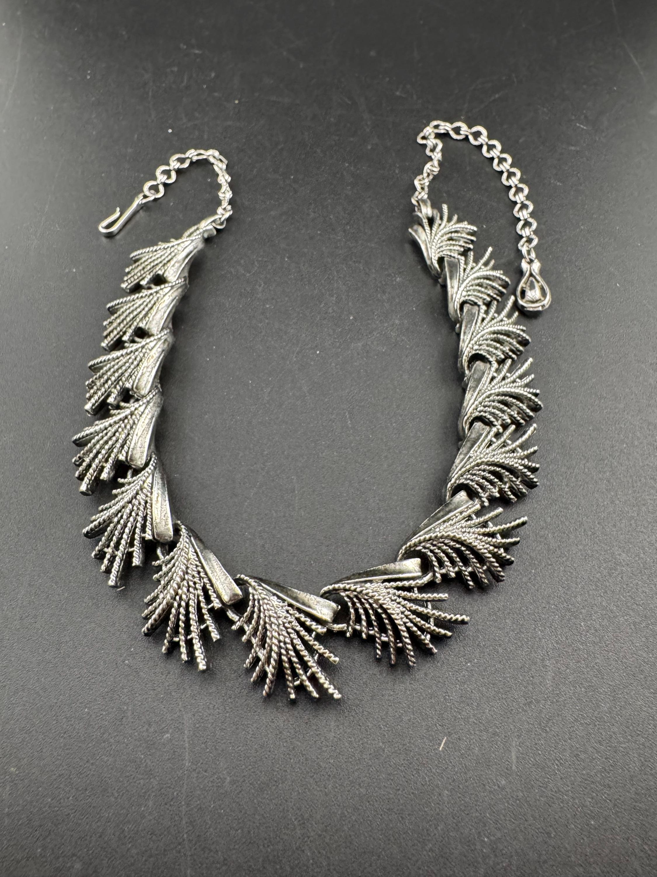 Vintage wide panel Link choker necklace, silver tone 1950s