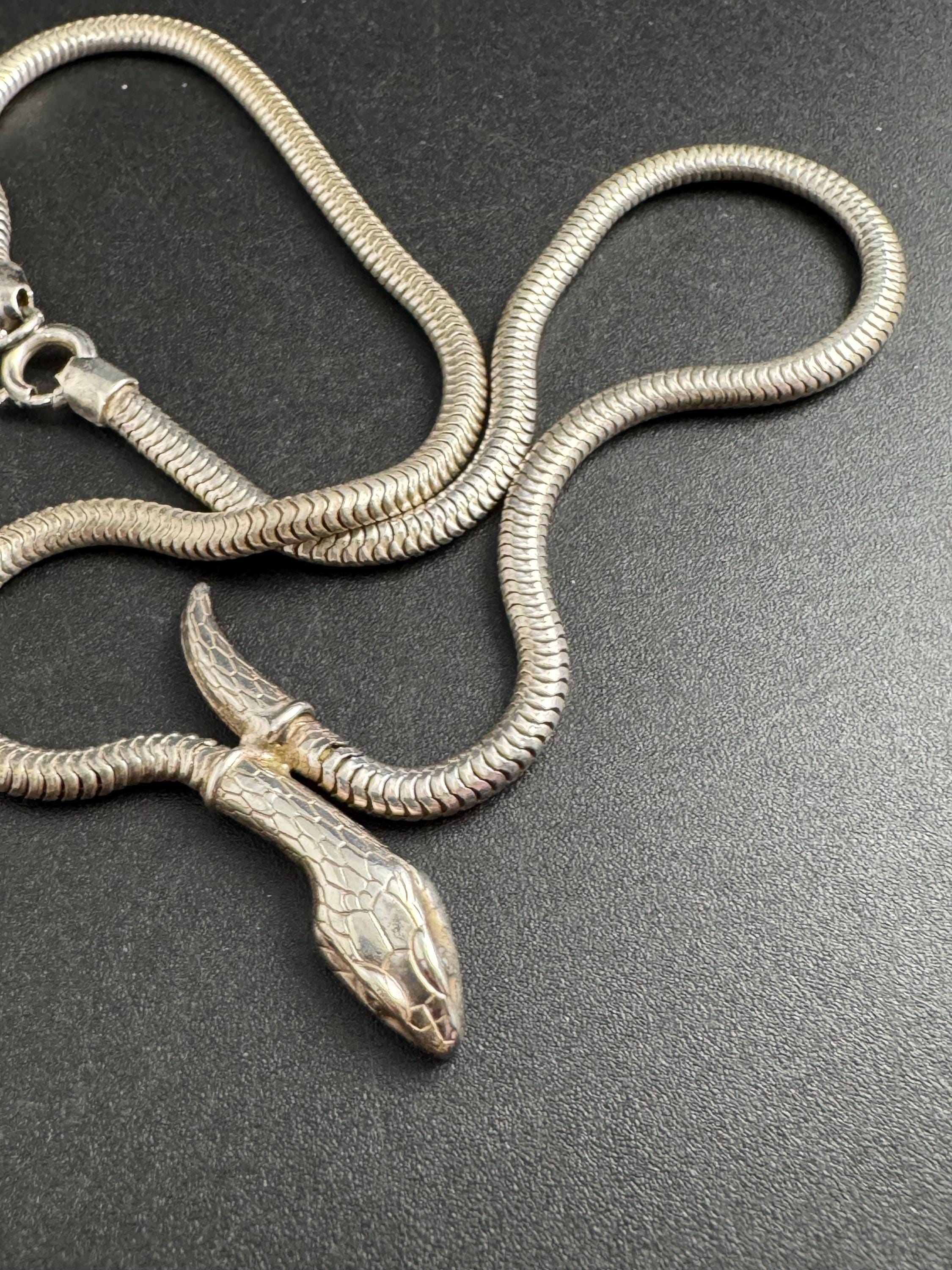 Vintage 925 silver snake head choker necklace 39.5cm