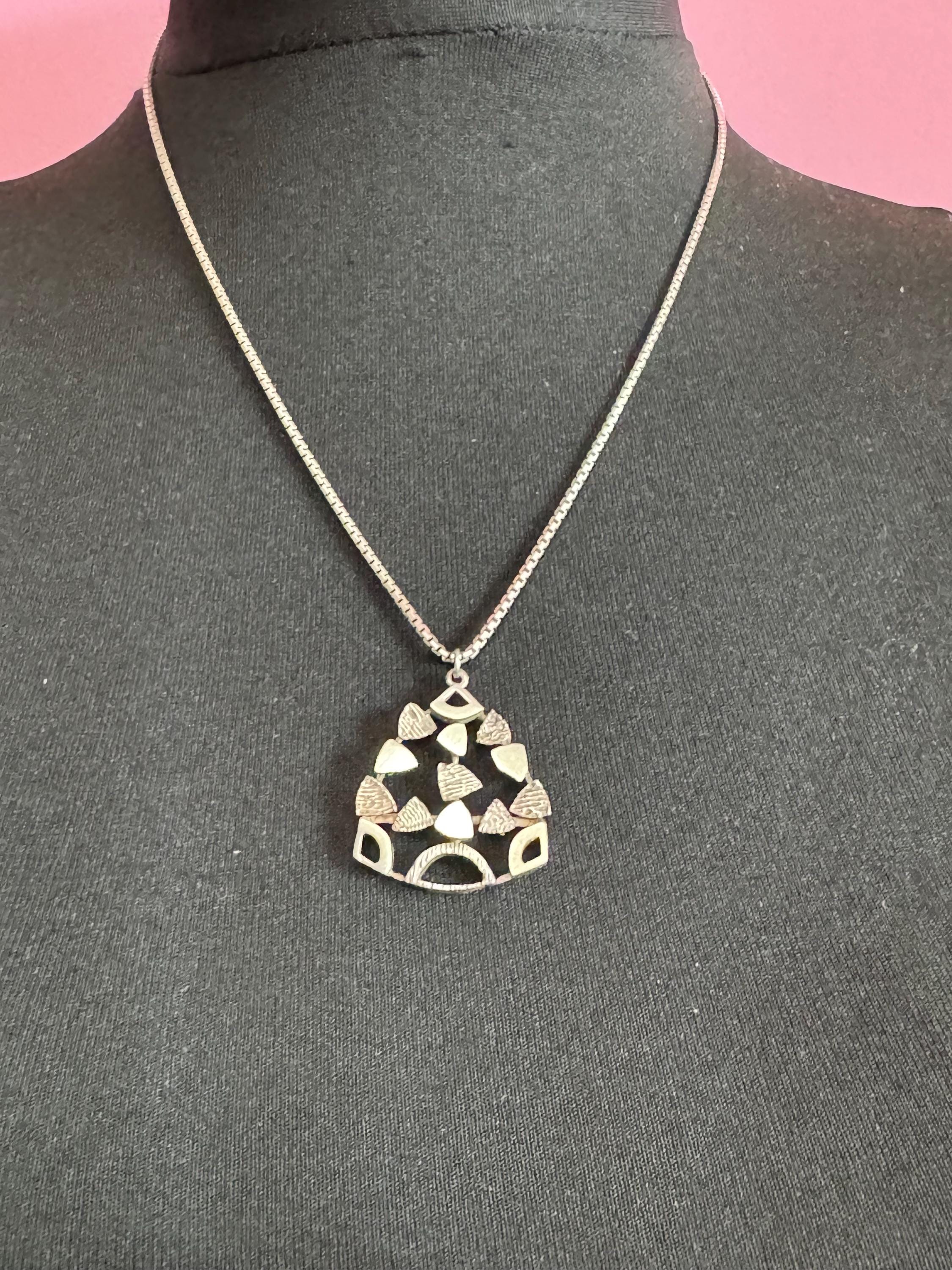 Sterling silver 925 modernist abstract pendant necklace, full hallmarks