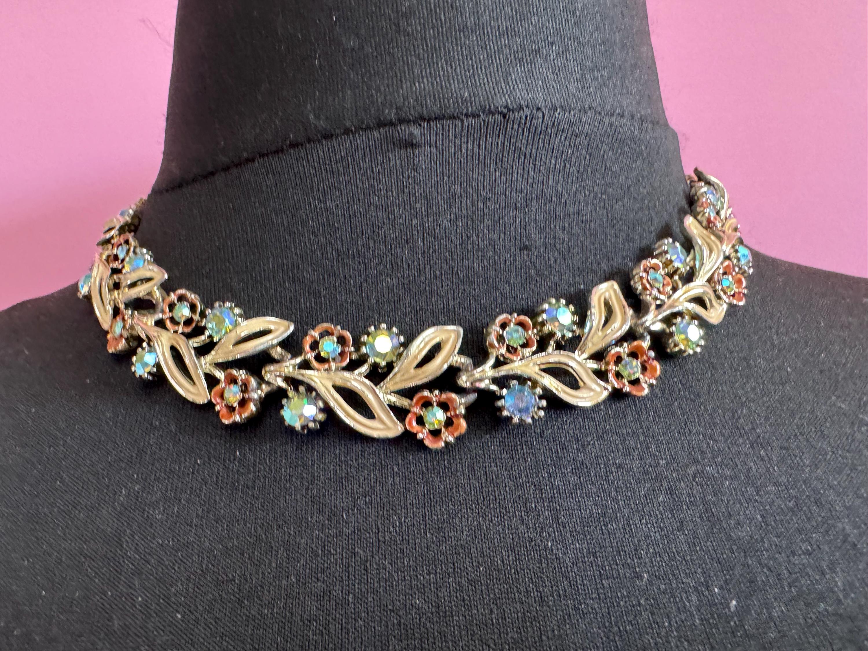 Vintage Aurora borealis and enamel leaf choker necklace, light gold tone with rhinestone