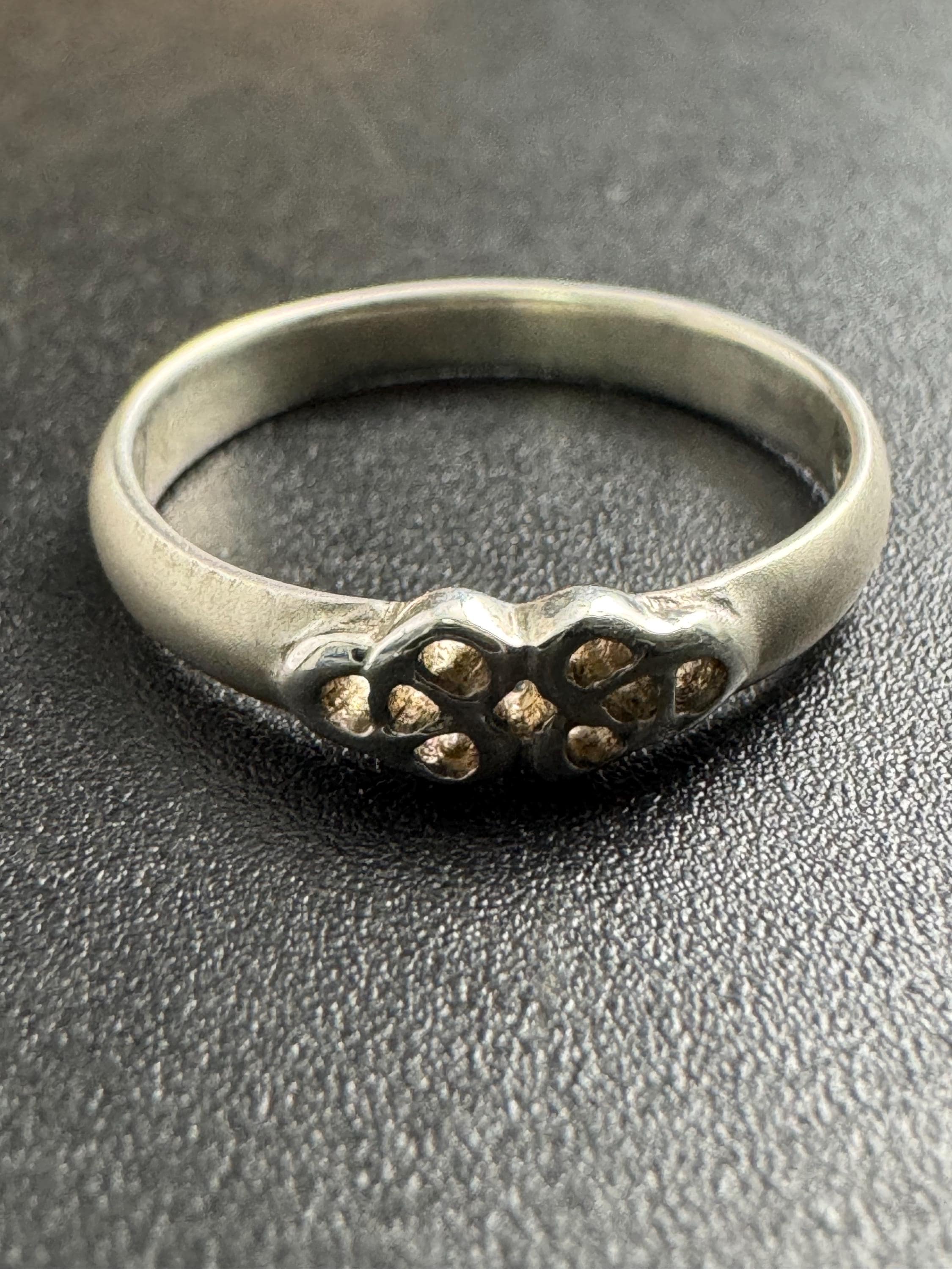 Kit heath Size O 925 sterling silver slim art nouveau band dress ring