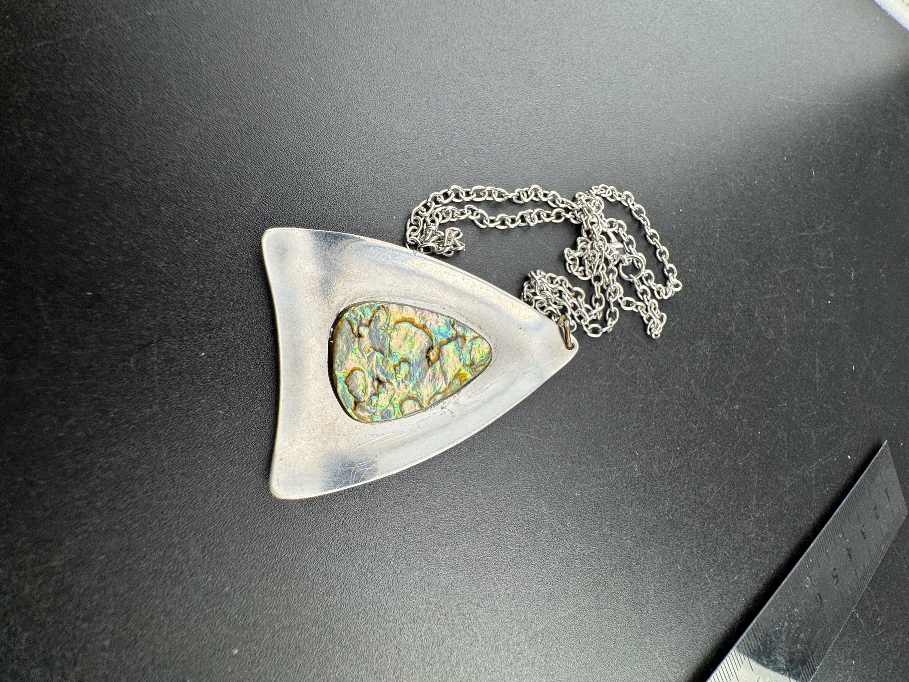 Signed Peak Vintage 1970s stainless steel abalone shell pendant on a 45cm chain
