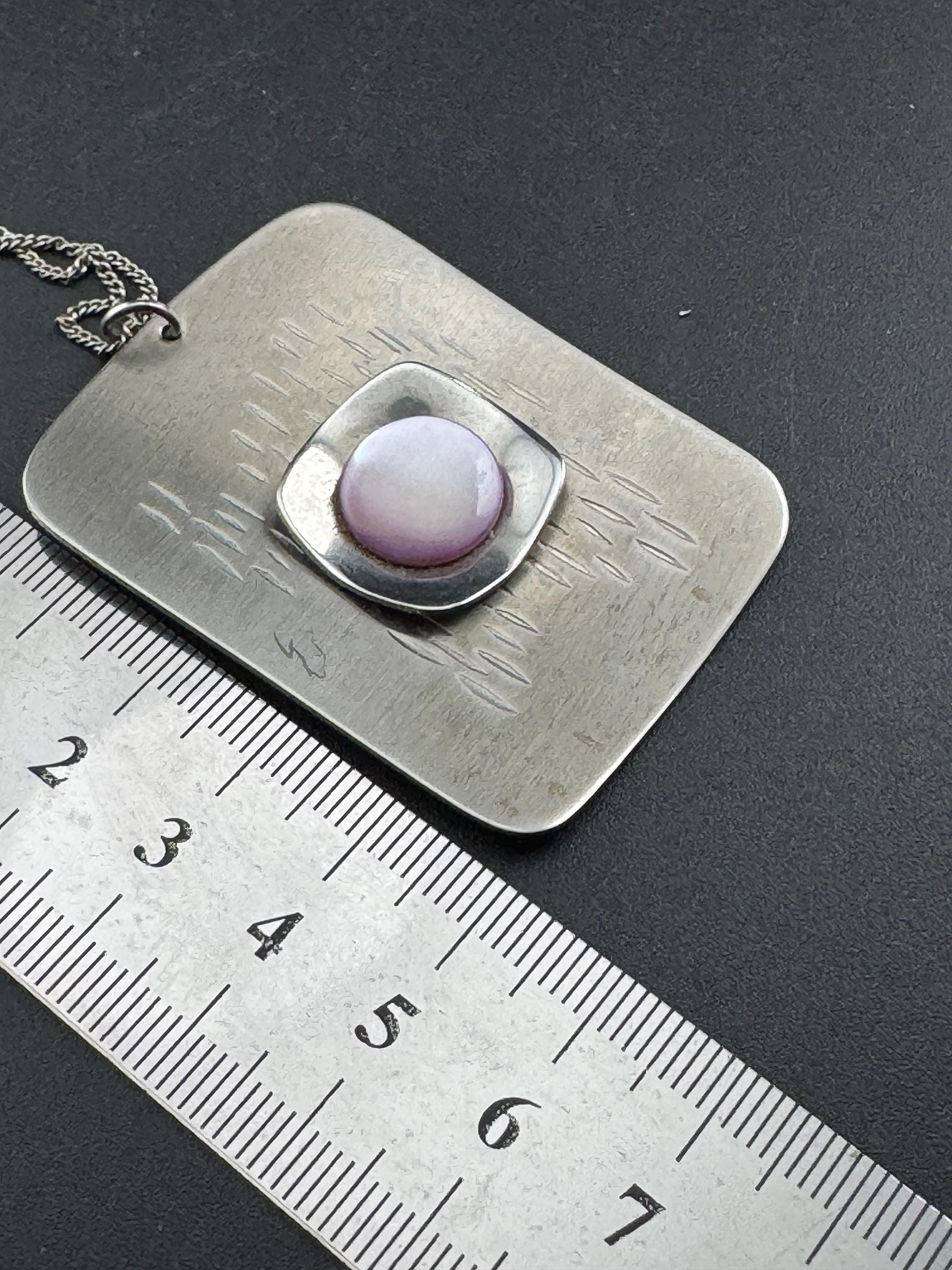 Signed peak stainless steel pink glass cabochon pendant necklace, Vintage 1970s
