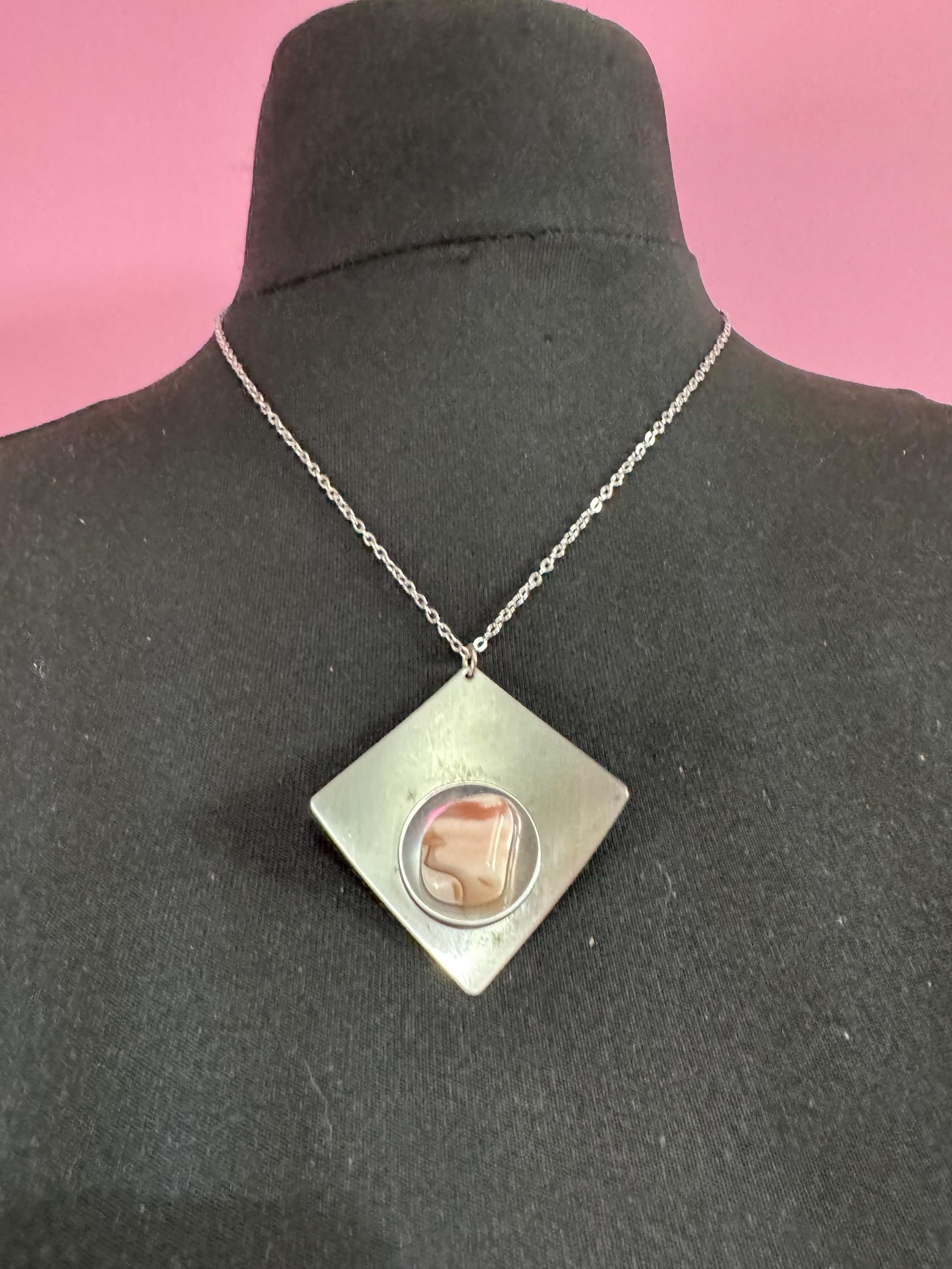 stainless steel pink gemstone cabochon pendant necklace, Vintage 1970s
