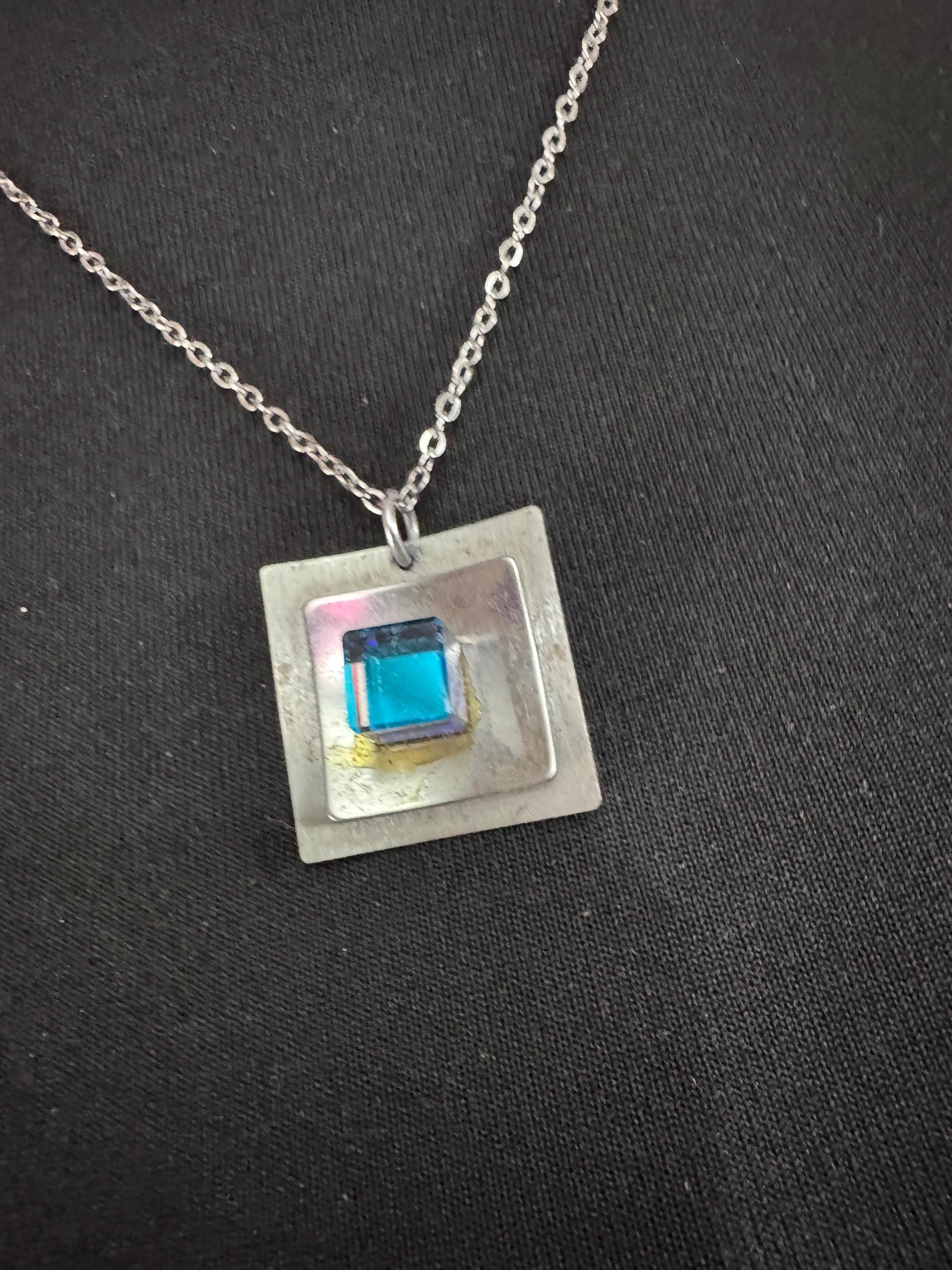 Signed stainless steel blue cube glass pendant necklace, Vintage 1970s
