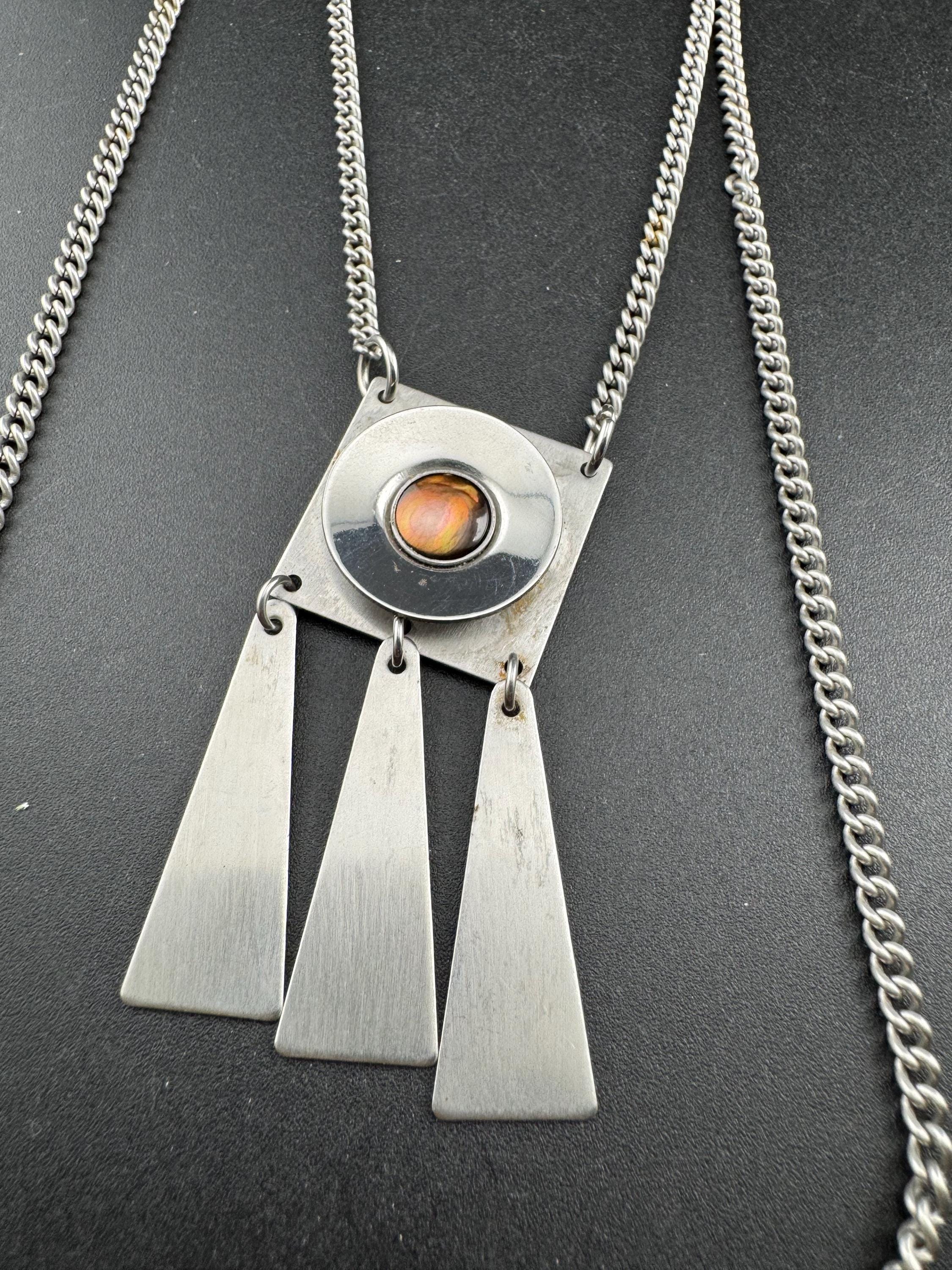 Signed stainless steel glass cabochon fringed pendant necklace, Vintage 1970s