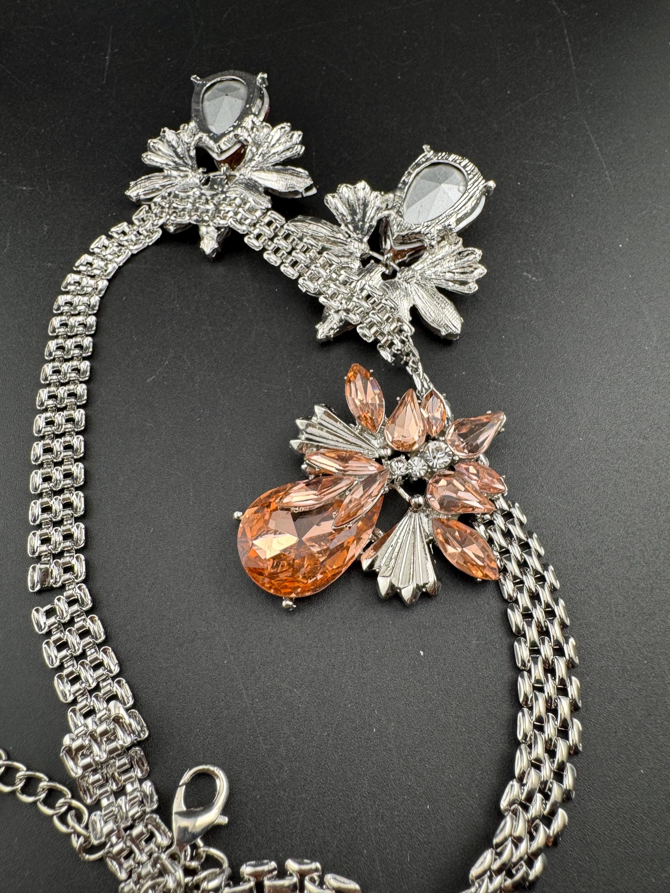 Peach rhinestone oversized panther link choker, silver tone necklace