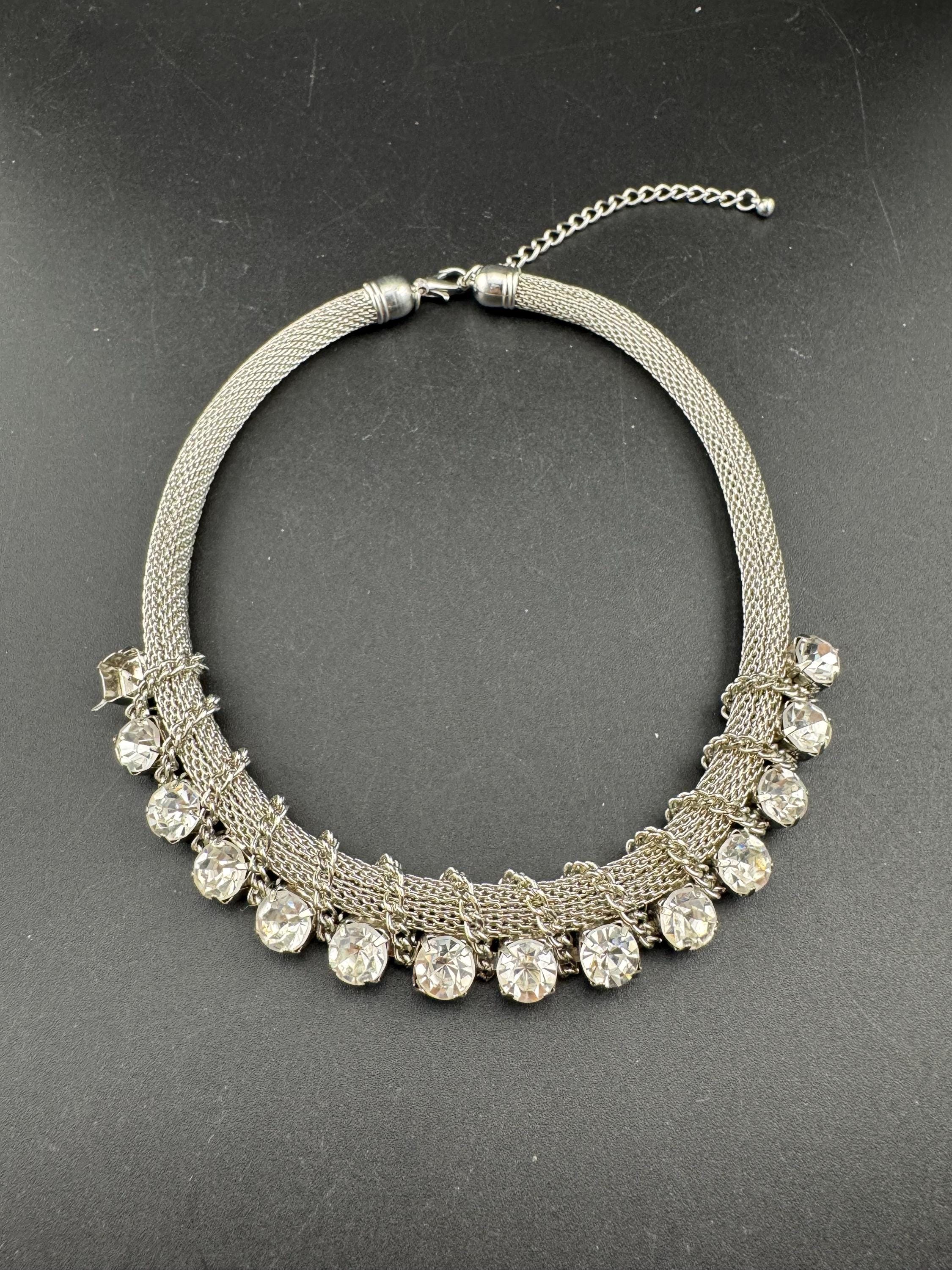 Retro mesh clear rhinestone diamanté choker necklace, silver tone