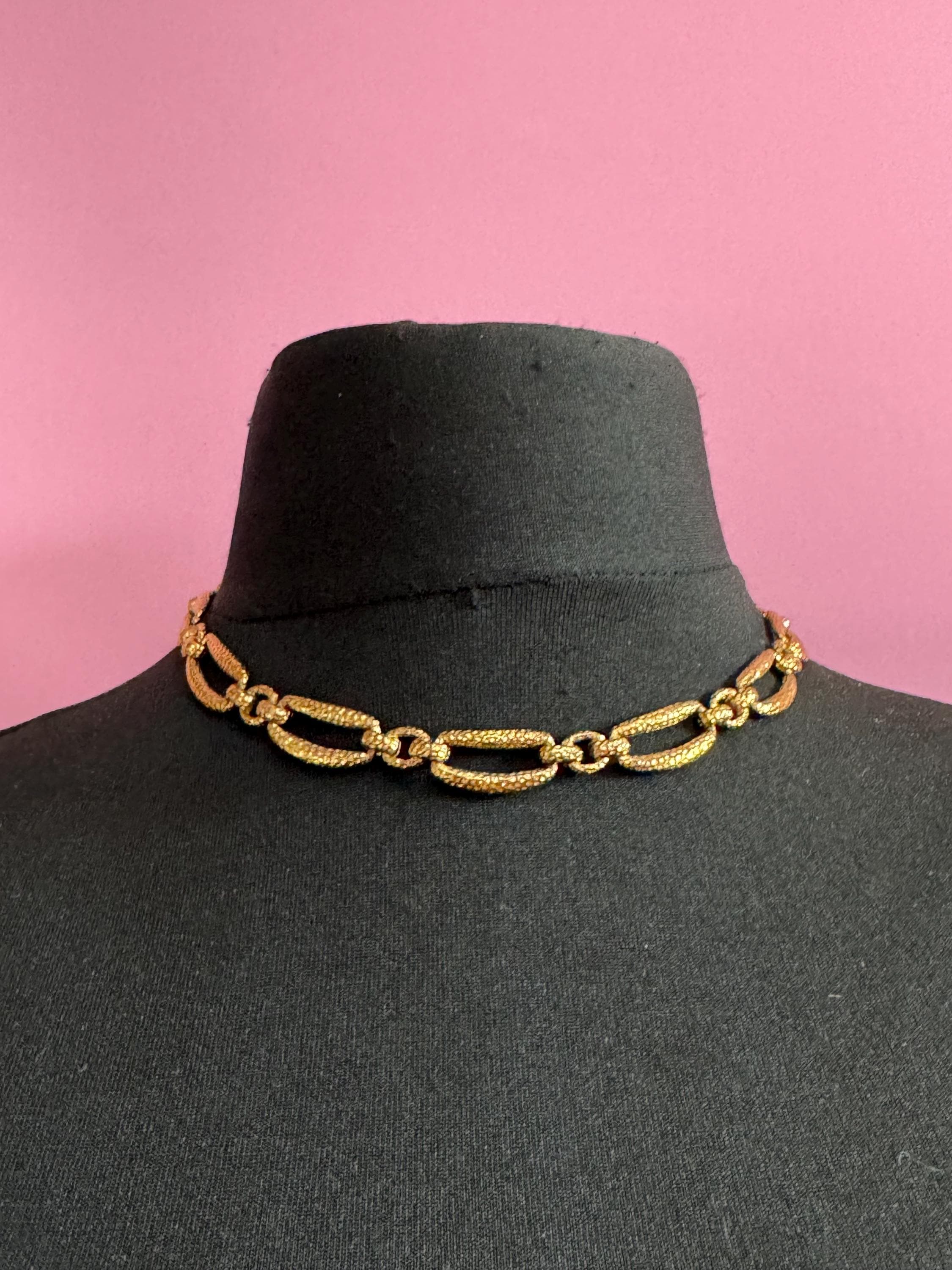 Signed CIRO antique gold tone collar chain necklace