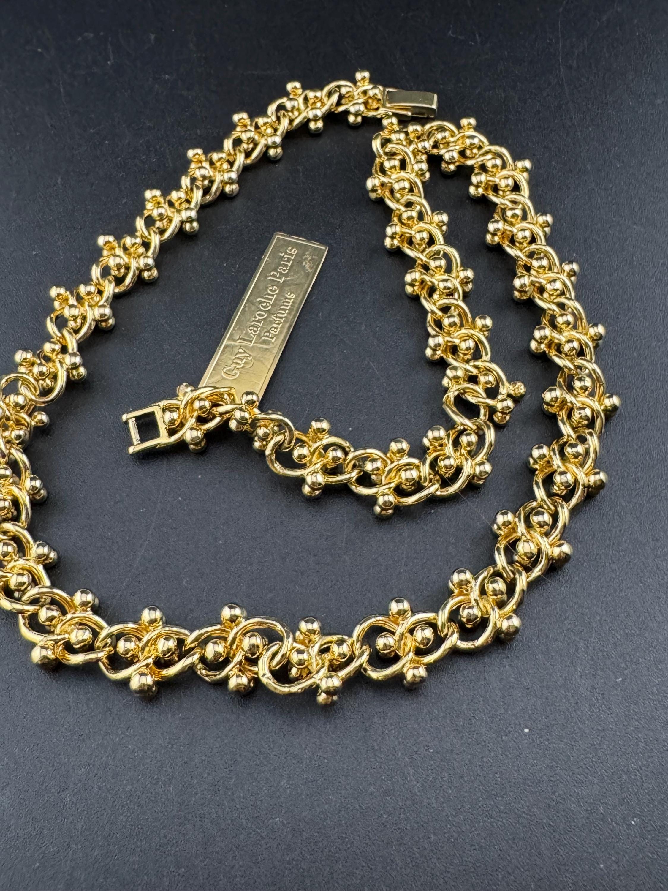 Guy laroche choker chain , gold plated signed designer necklace