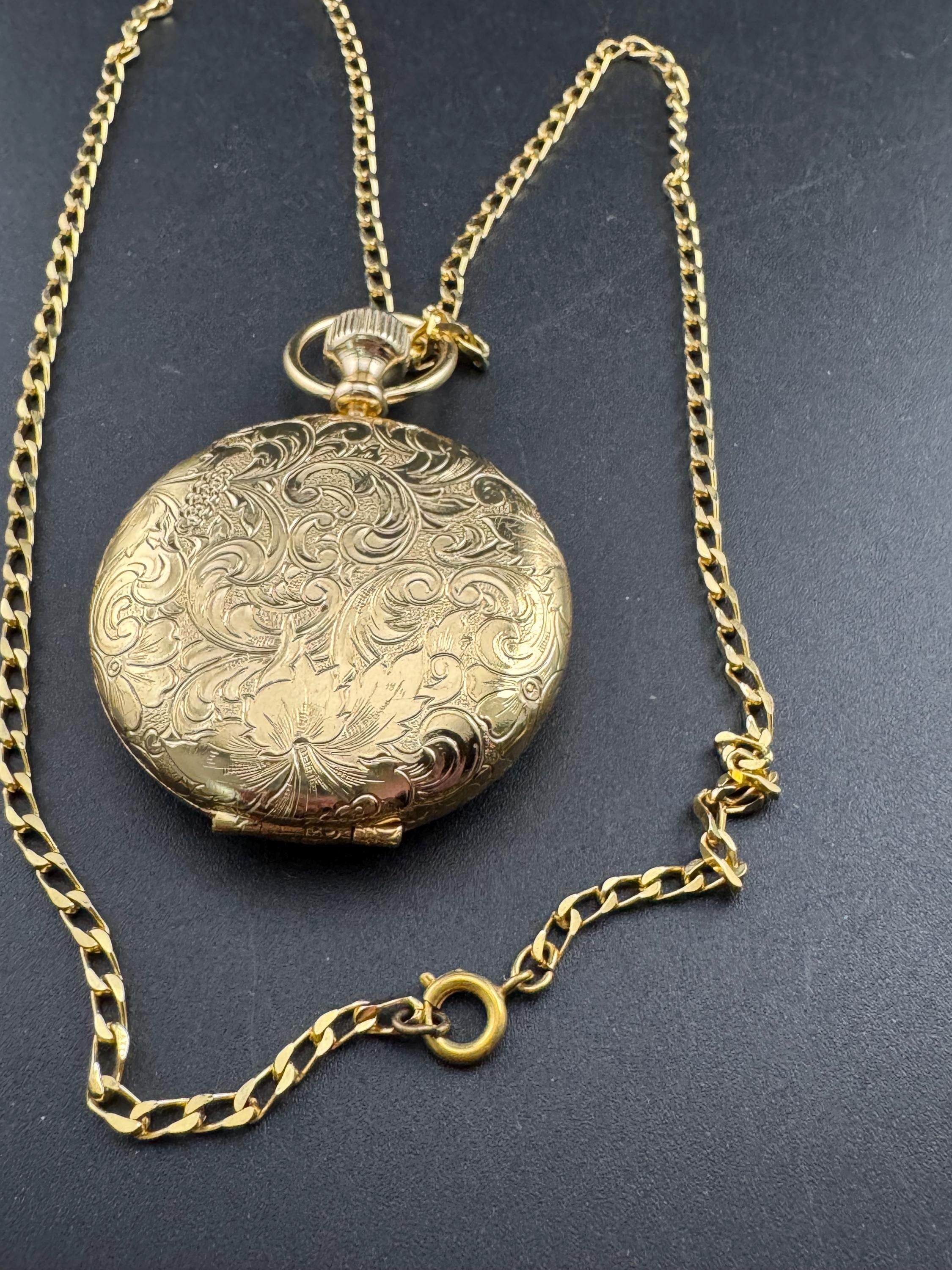 Vintage Estee Lauder face powder watch pendant necklace, gold tone