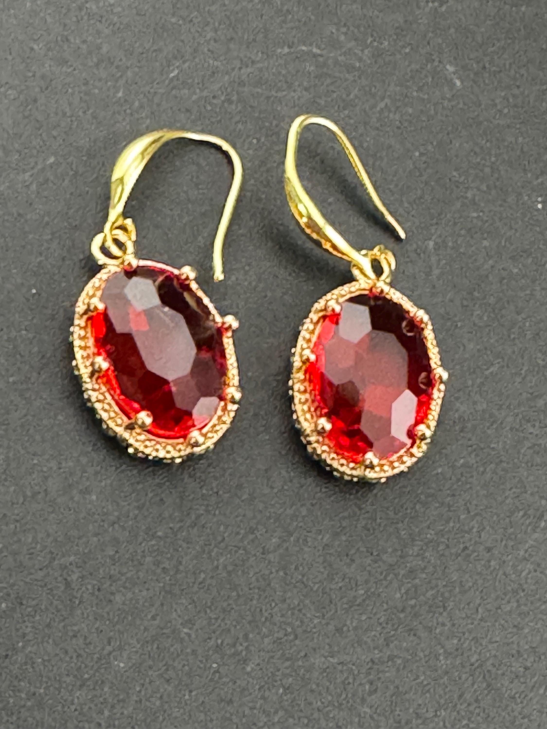 18k GP Ruby red crystal diamanté drop earrings