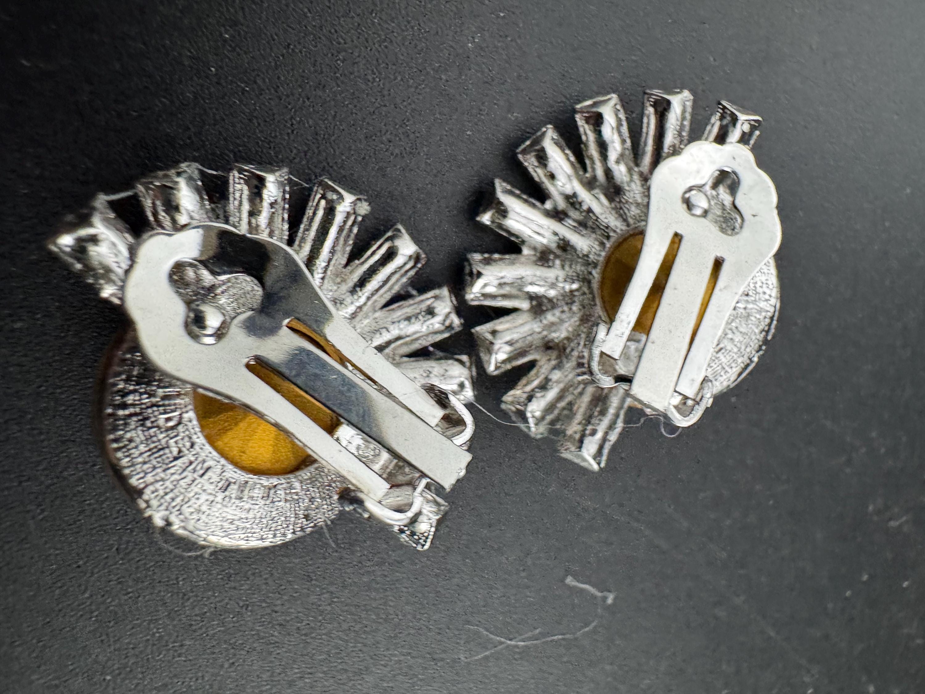 sapphire blue and clear Swarovski rivoli crystal clip on earrings, silver tone