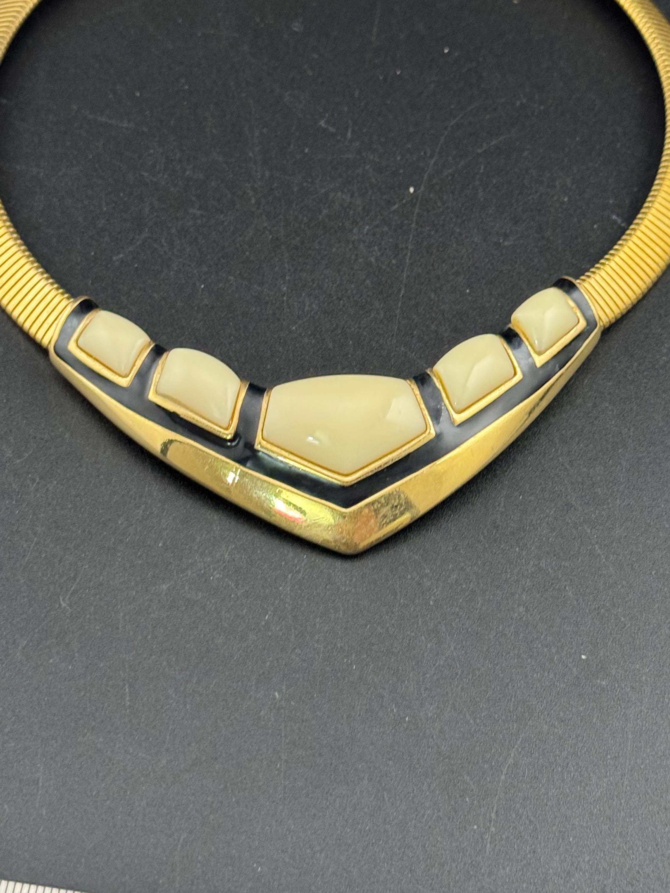 Signed NAPIER black cream Enamel Choker: Vintage Gold Tone omega necklace
