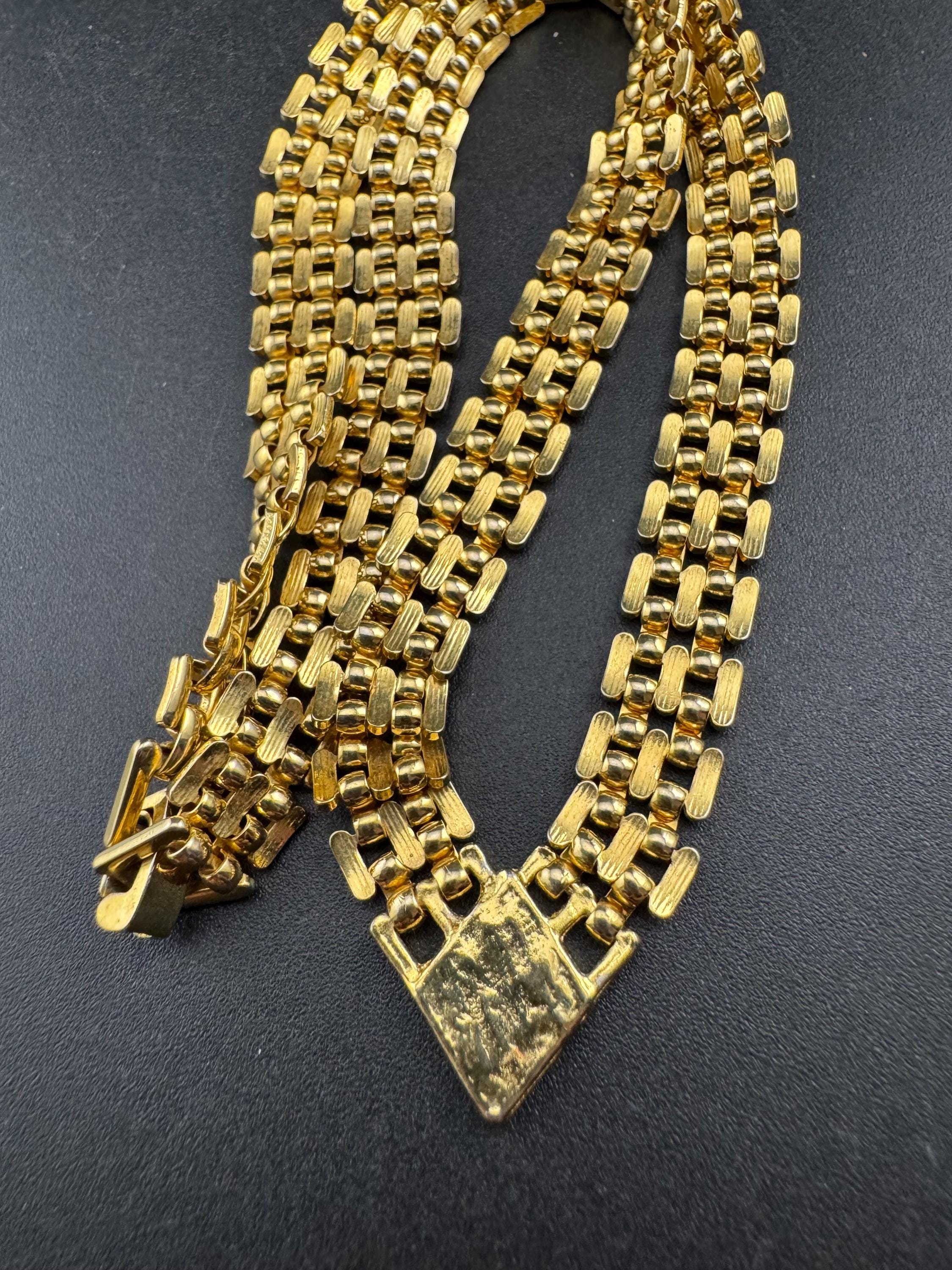 Retro 1980s panther link crystal diamanté gold tone V choker necklace, brick chain