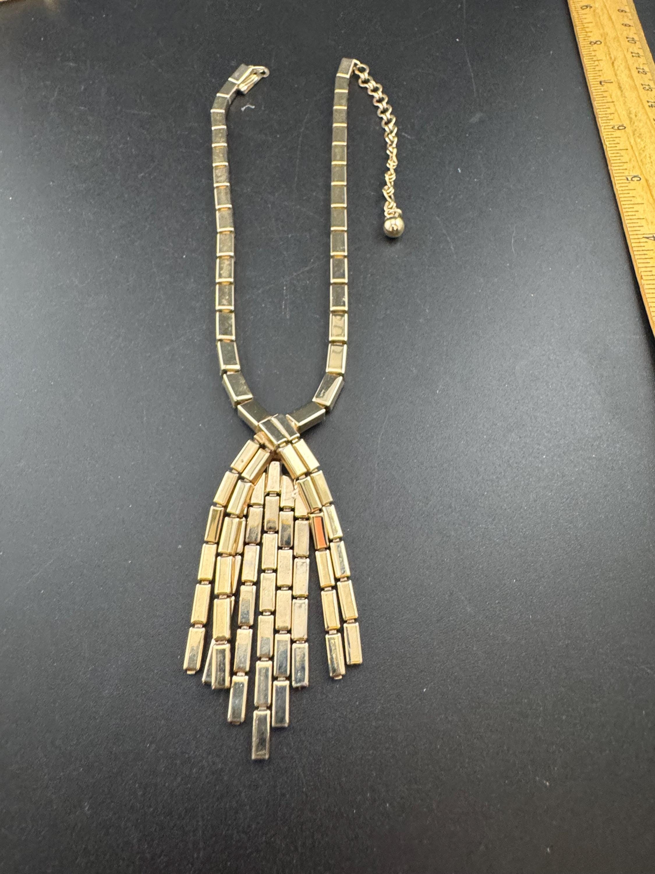 Vintage long tube mesh gold tassel necklace, 1960s modernist