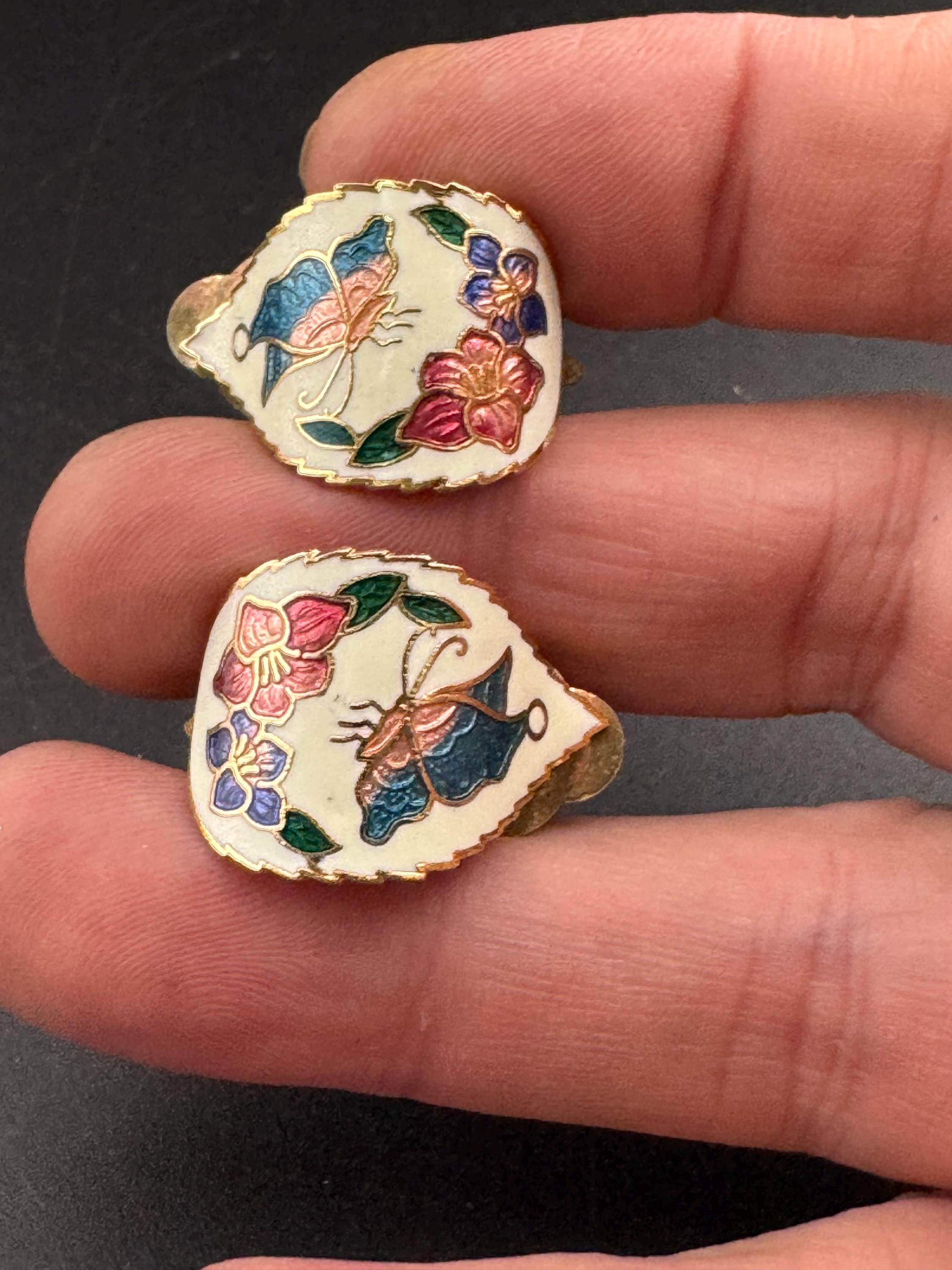 Vintage Cloisonné Enamel Clip On butterfly Earrings: Geometric Half Hoop, white Gold Tone