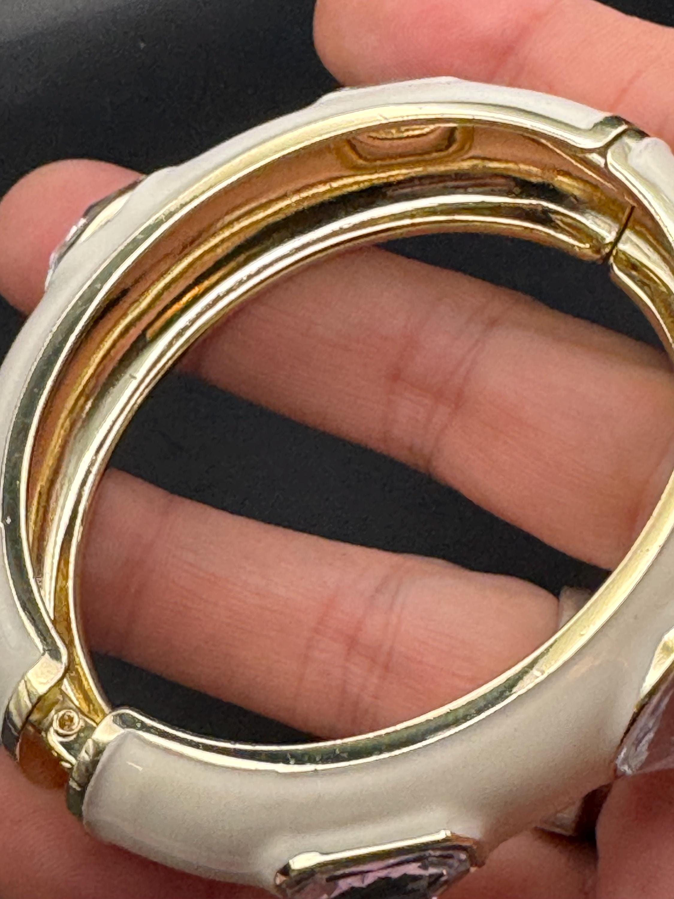 Retro clear crystal cabochon cream enamel Clamper Bangle, diamanté Bracelet.