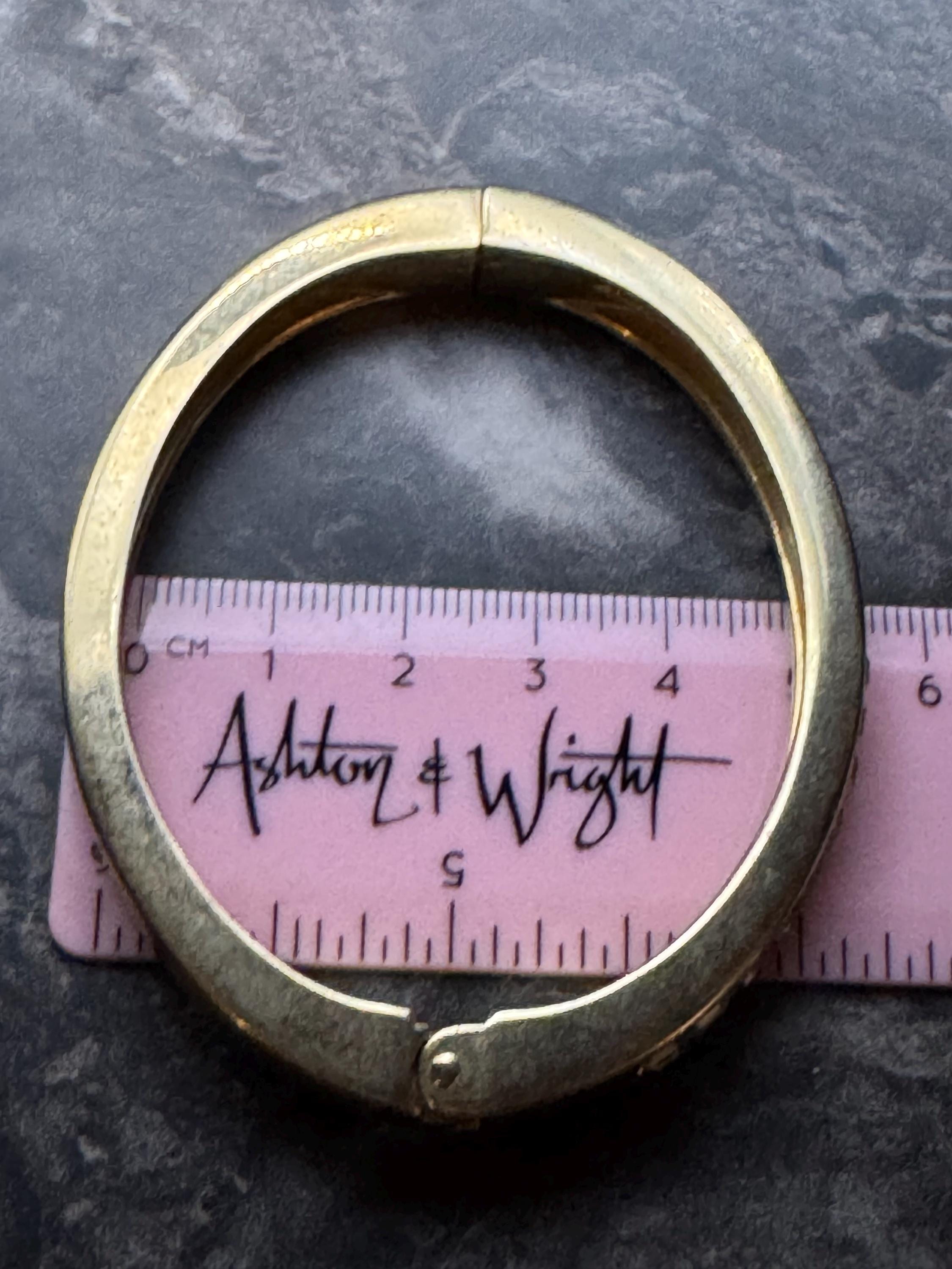 Retro clear diamanté hinged channel set crystal bangle