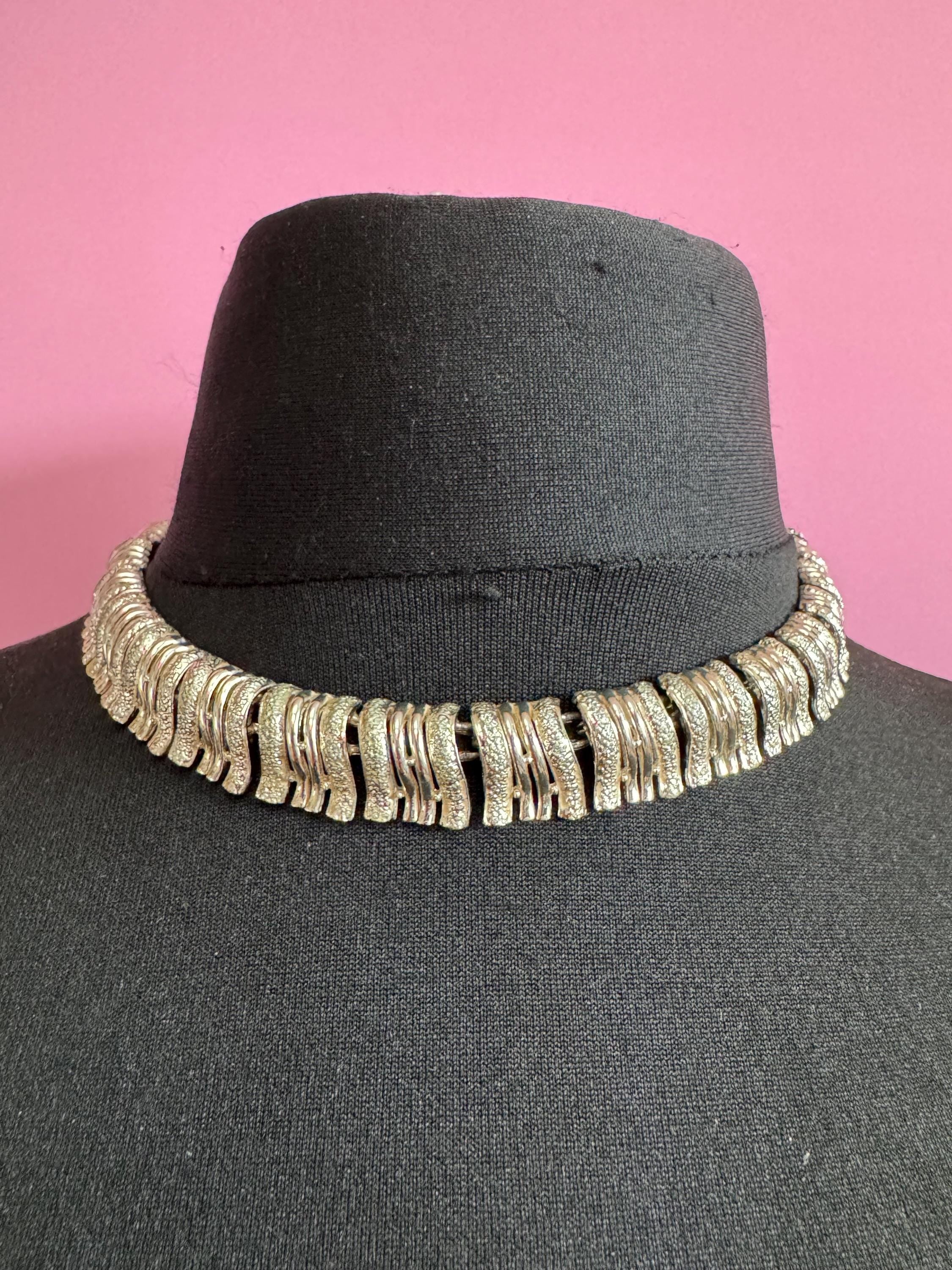 Vintage wide panel Link choker necklace, silver tone 1950s