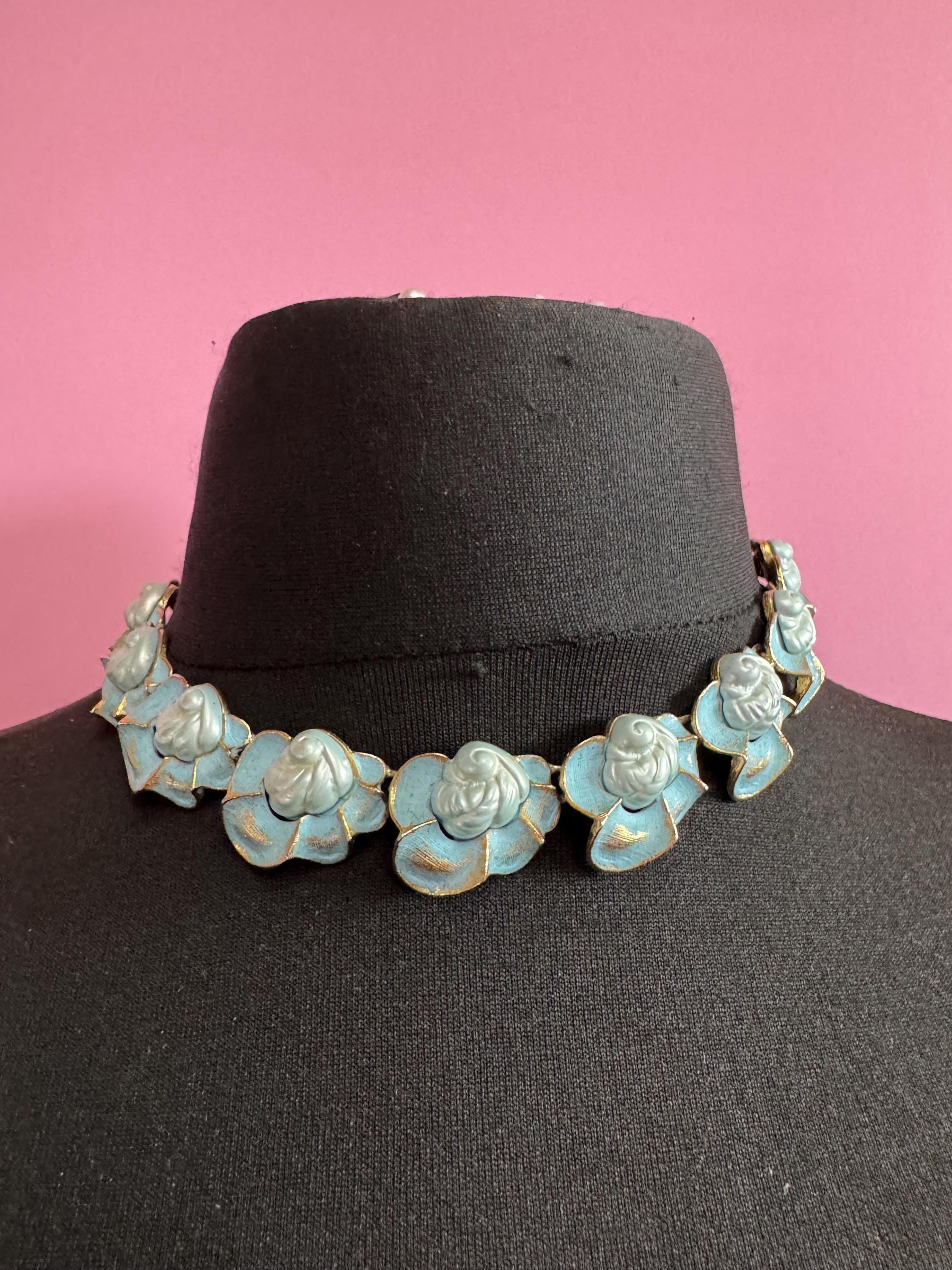 Vintage baby blue enamel panel link choker necklace 42cm, gold tone 50s