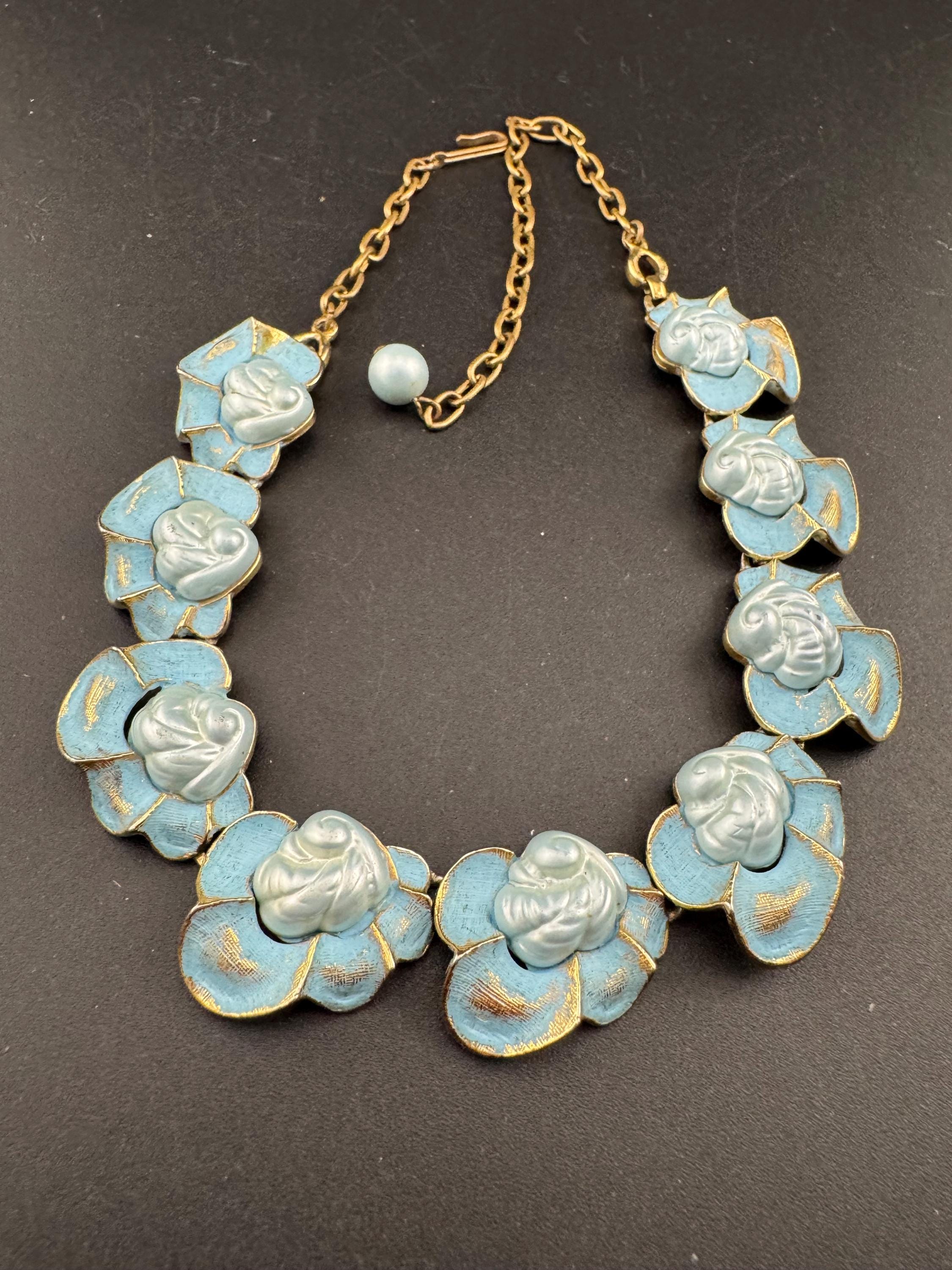 Vintage baby blue enamel panel link choker necklace 42cm, gold tone 50s