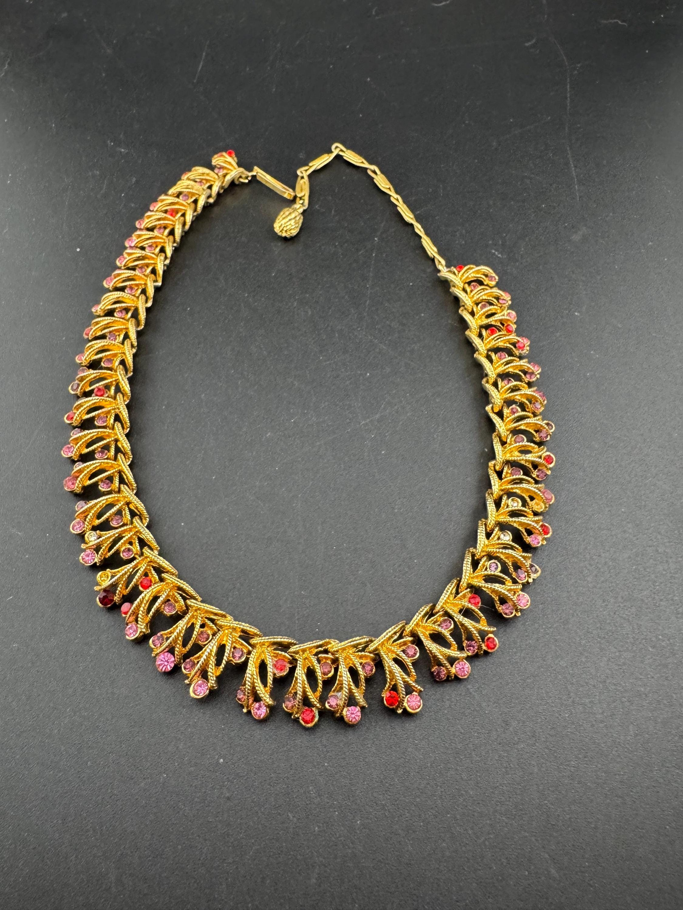Vintage pink rhinestone collar necklace, 1960s gold tone