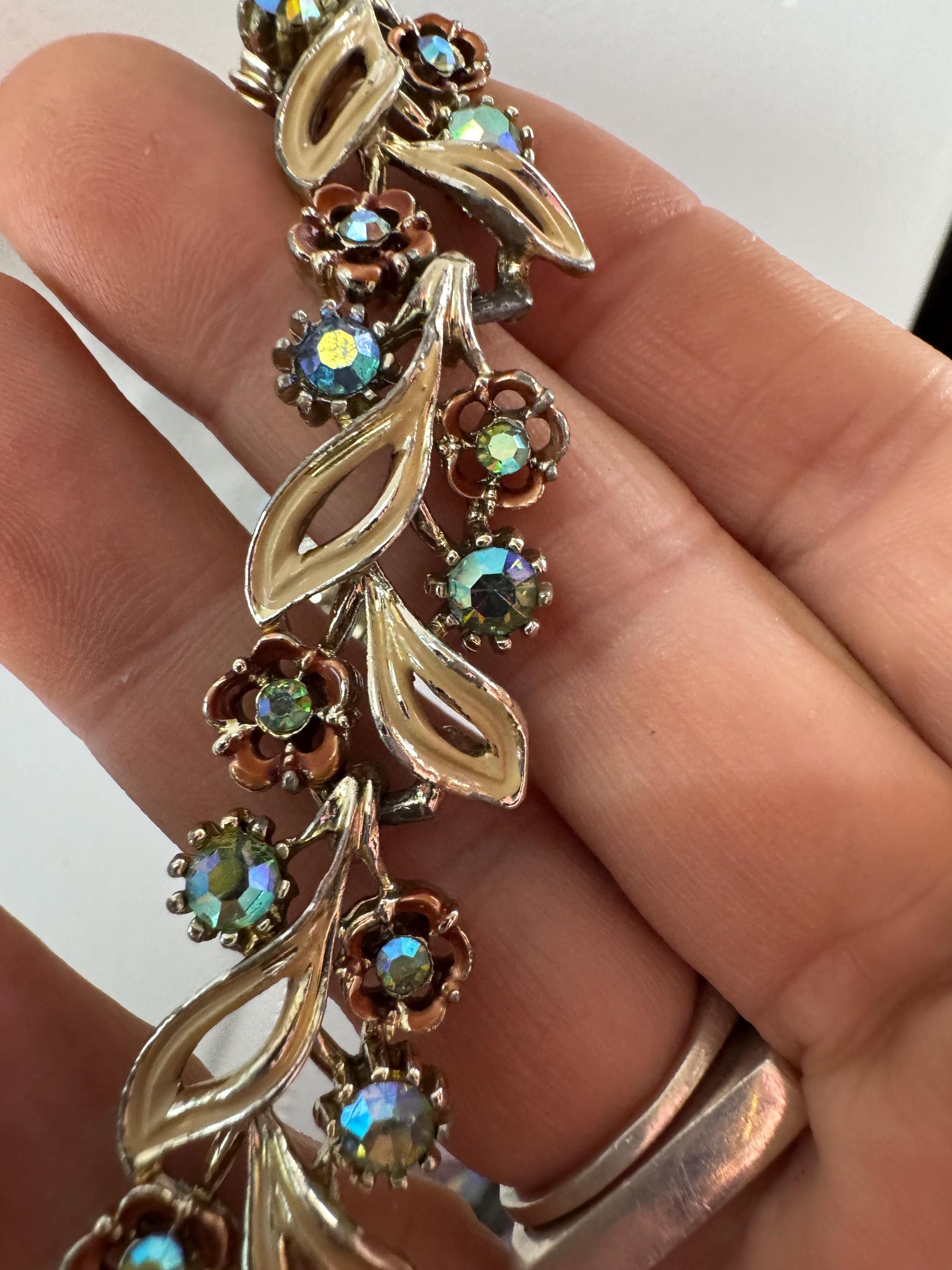 Vintage Aurora borealis and enamel leaf choker necklace, light gold tone with rhinestone