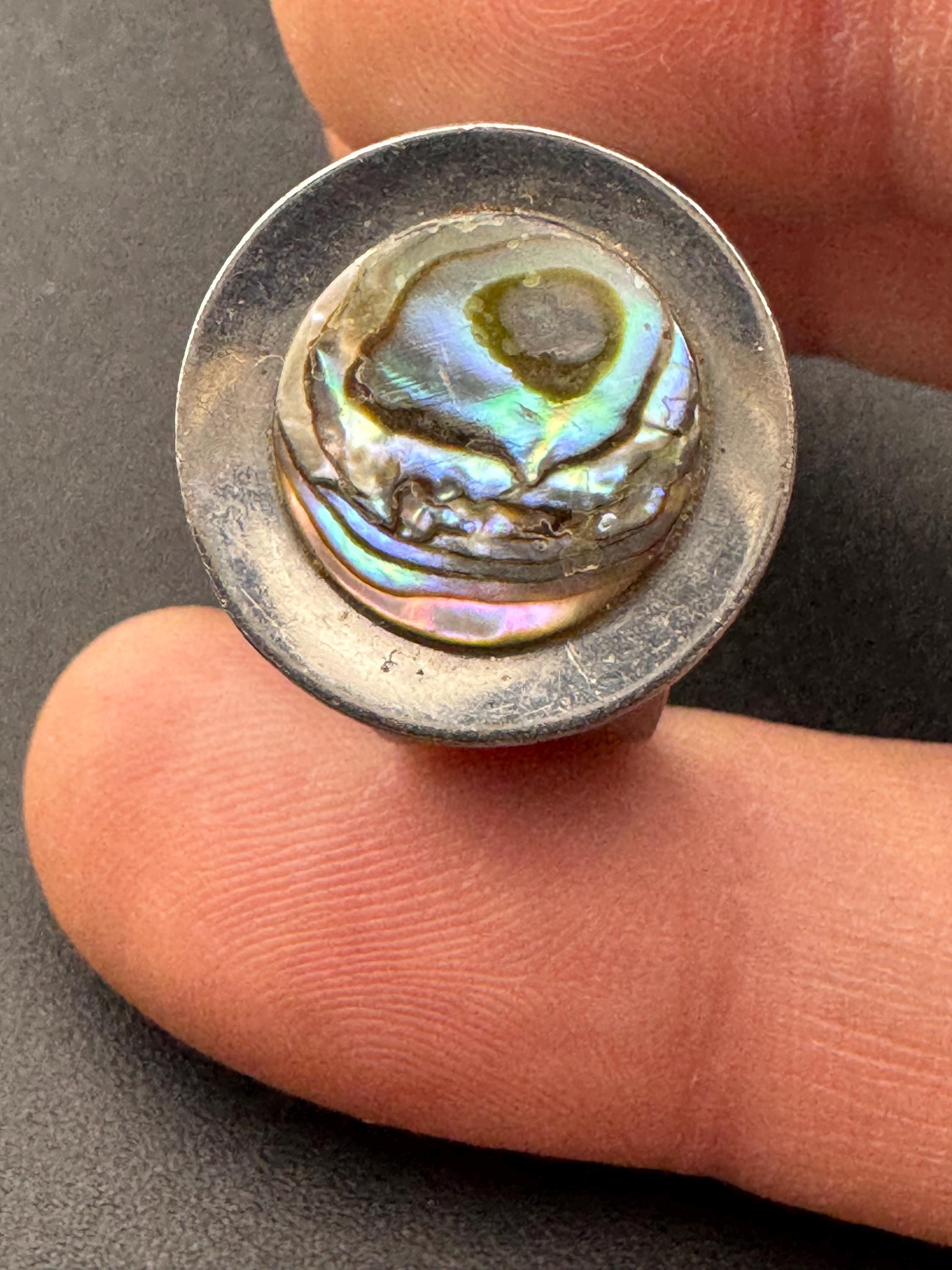 1970s round stainless steel adjustable ring, set with abalone shell, vintage