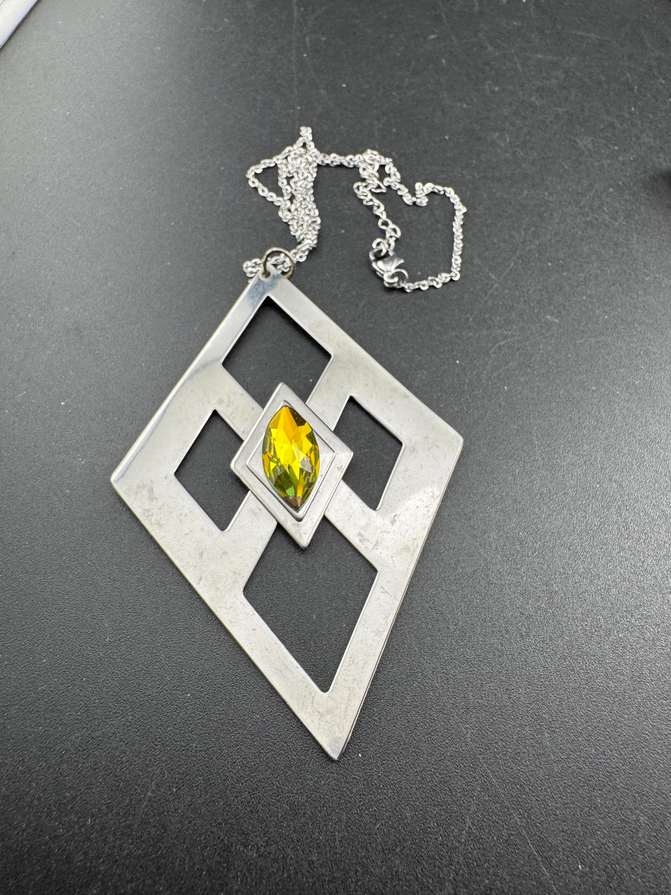 stainless steel pink glass cabochon pendant necklace, Vintage 1970s