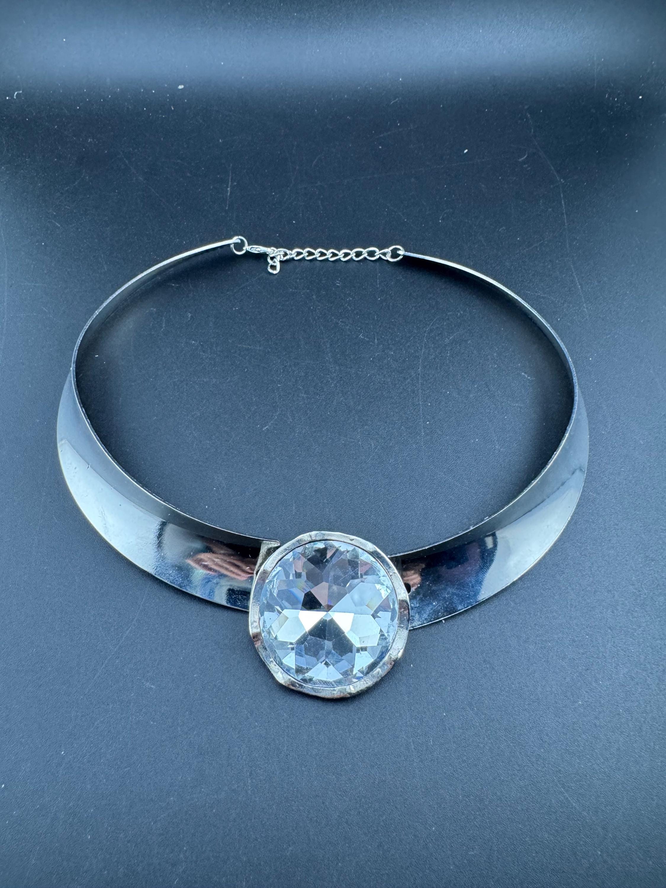 Retro clear Diamanté panel link metal choker, silver tone chunky necklace